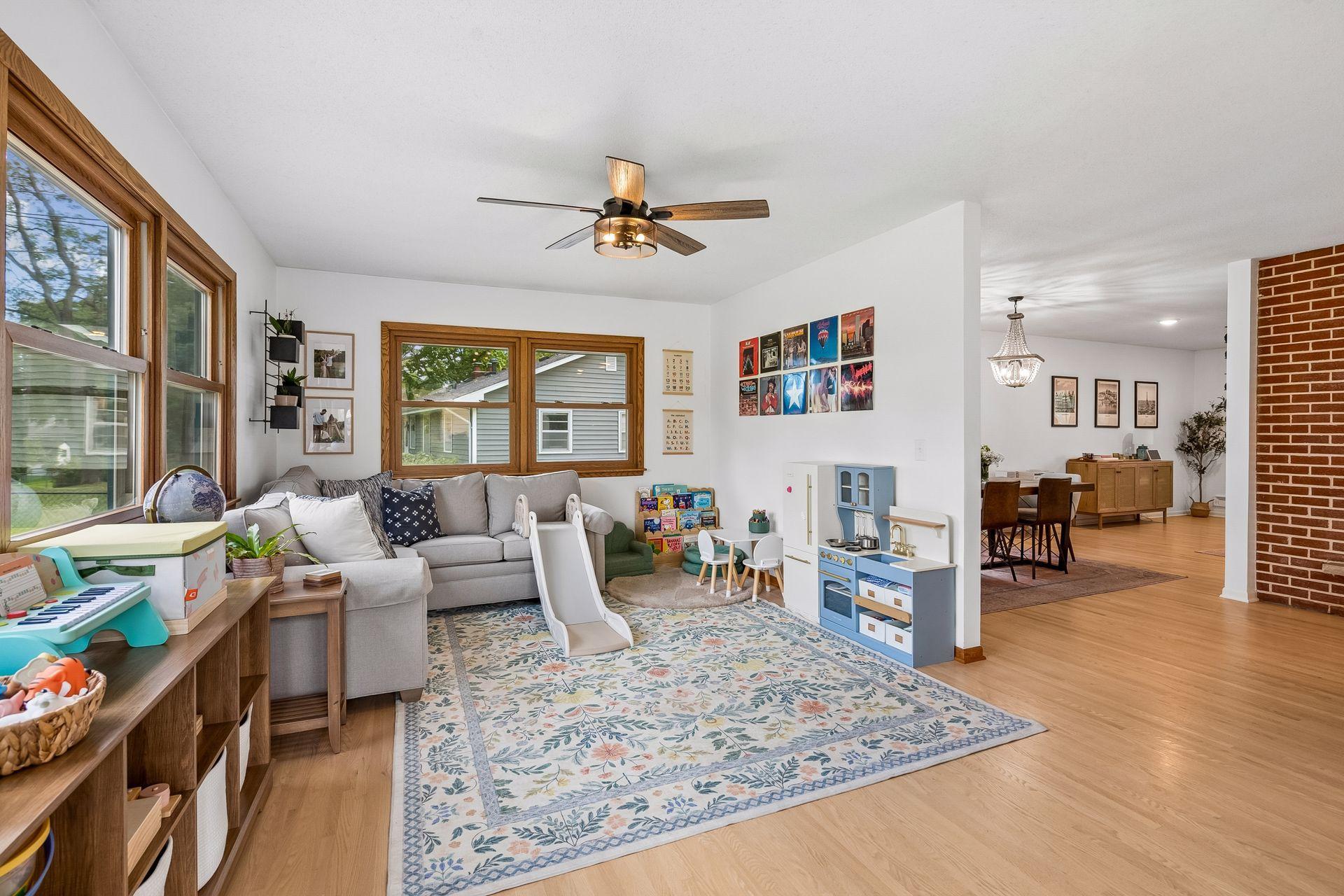 View of Residential at 2150 Aquila Avenue, Golden Valley MN 55427, Golden Valley (14 of 39) - Mike Wilen | Minnesota Team Real Estate