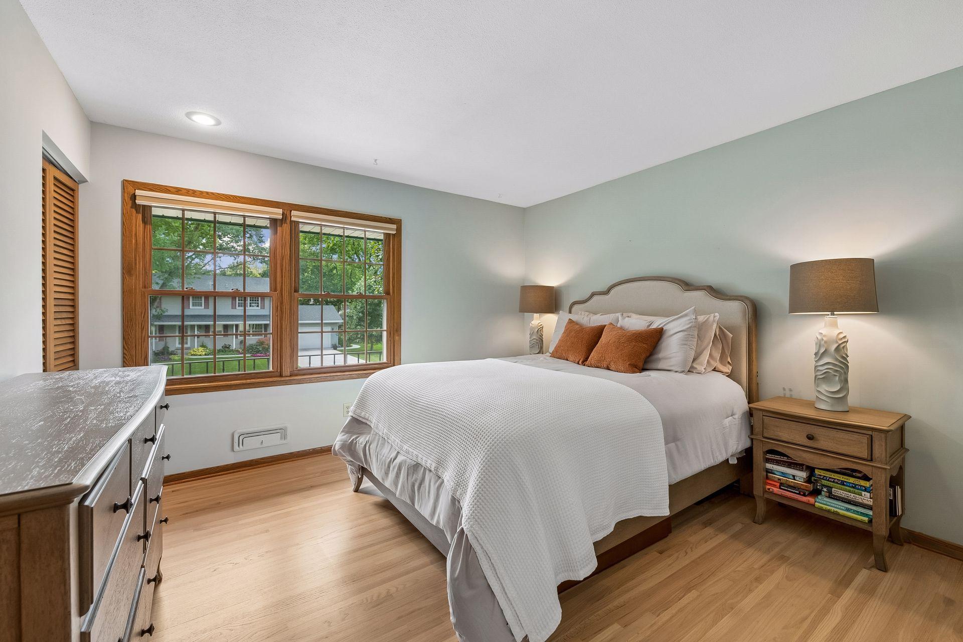 View of Residential at 2150 Aquila Avenue, Golden Valley MN 55427, Golden Valley (20 of 39) - Mike Wilen | Minnesota Team Real Estate