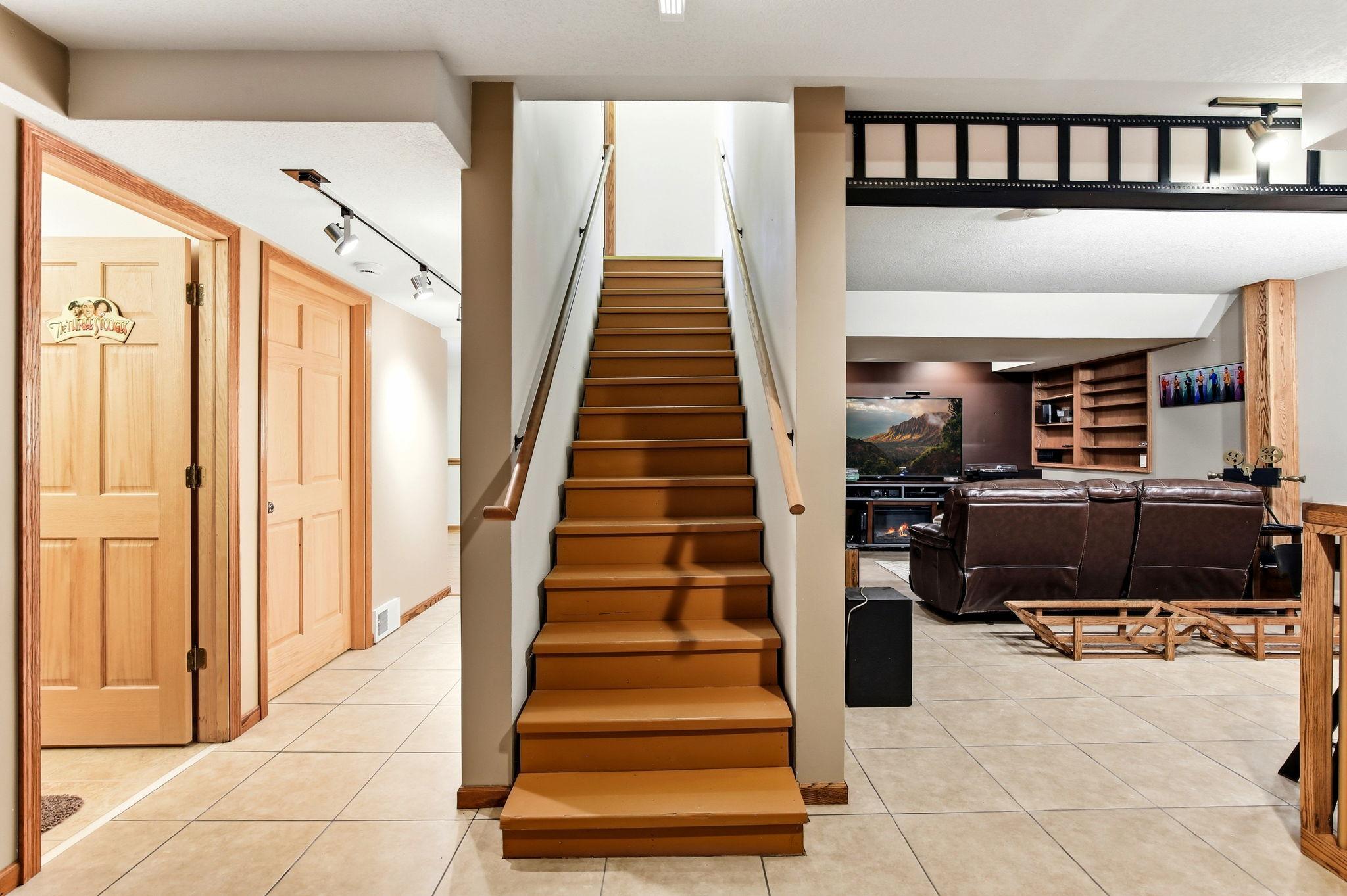 View of Residential at 6814 Wildflower Drive, Cottage Grove MN 55016, Cottage Grove (37 of 60) - Mike Wilen | Minnesota Team Real Estate