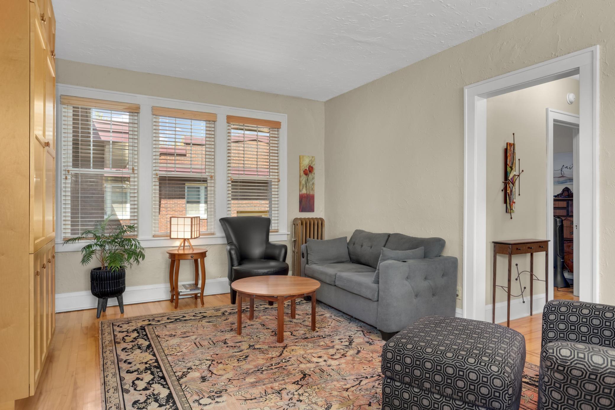 View of Residential at 127 Lexington Parkway #6, Saint Paul MN 55105, Saint Paul (8 of 38) - Mike Wilen | Minnesota Team Real Estate