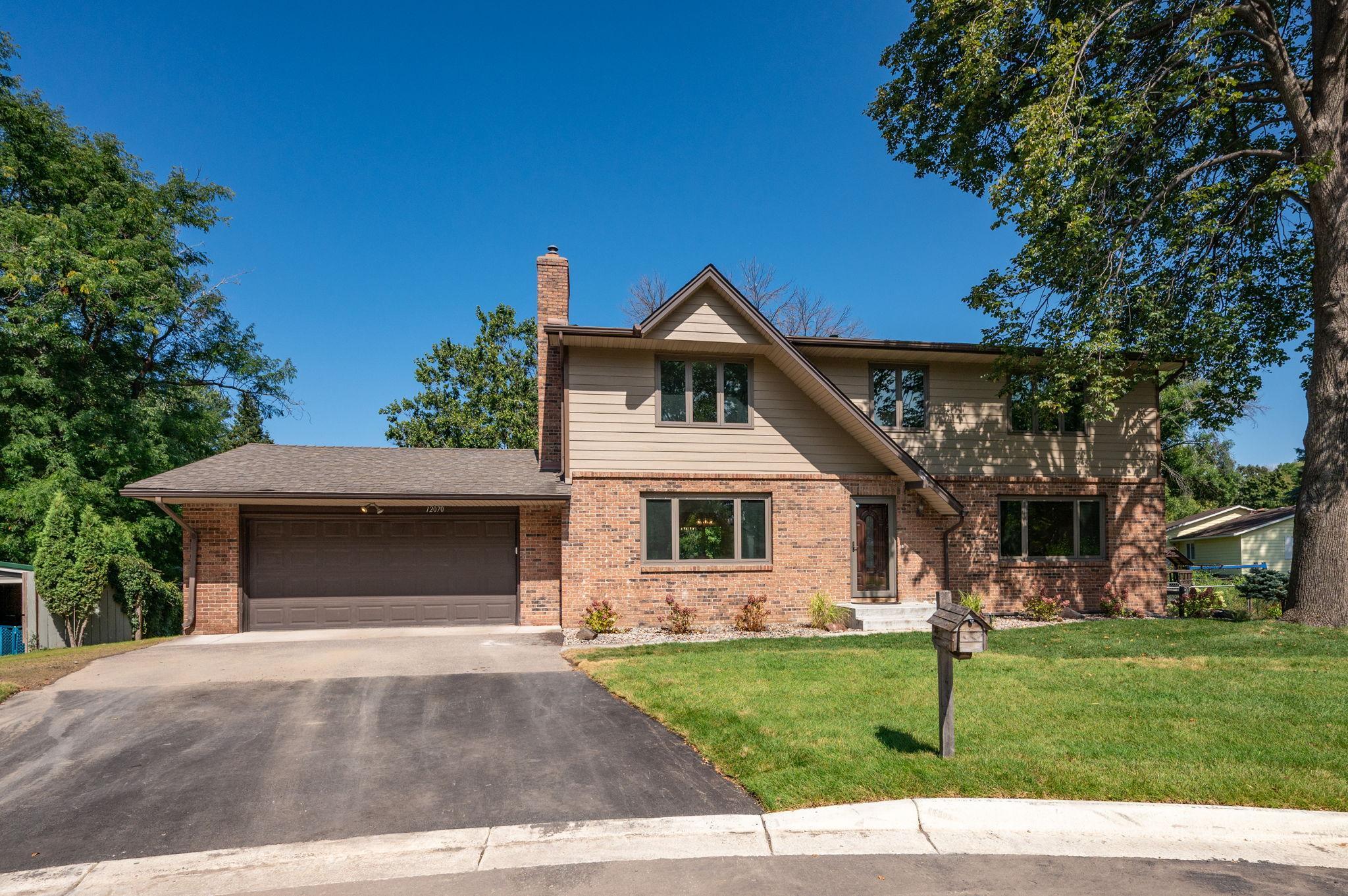 View of Residential at 12070 Meadowlark Court, Maple Grove MN 55369, Maple Grove (3 of 41) - Mike Wilen | Minnesota Team Real Estate