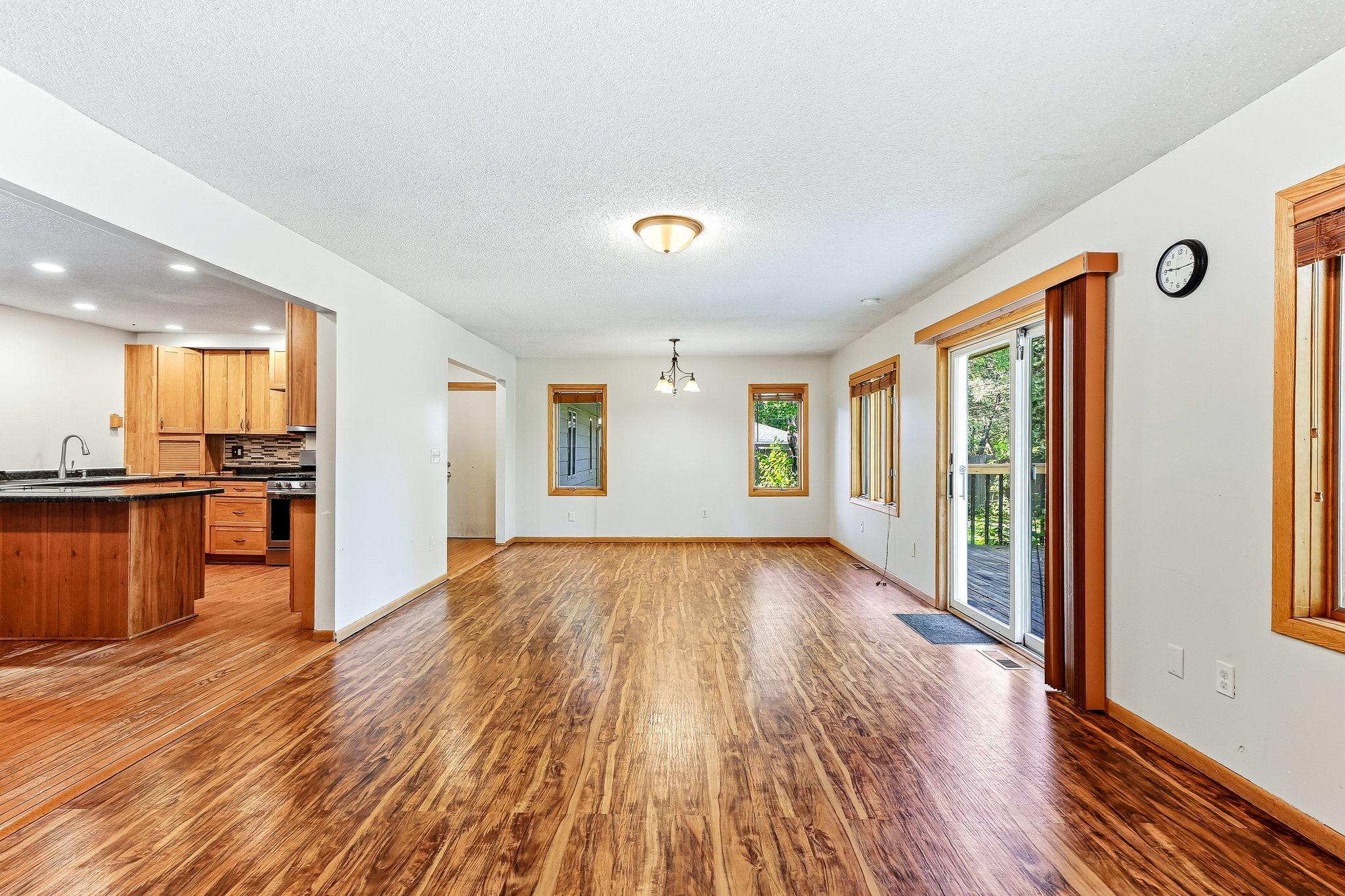 View of Residential at 8500 Quinn Avenue, Bloomington MN 55437, Bloomington (14 of 42) - Mike Wilen | Minnesota Team Real Estate