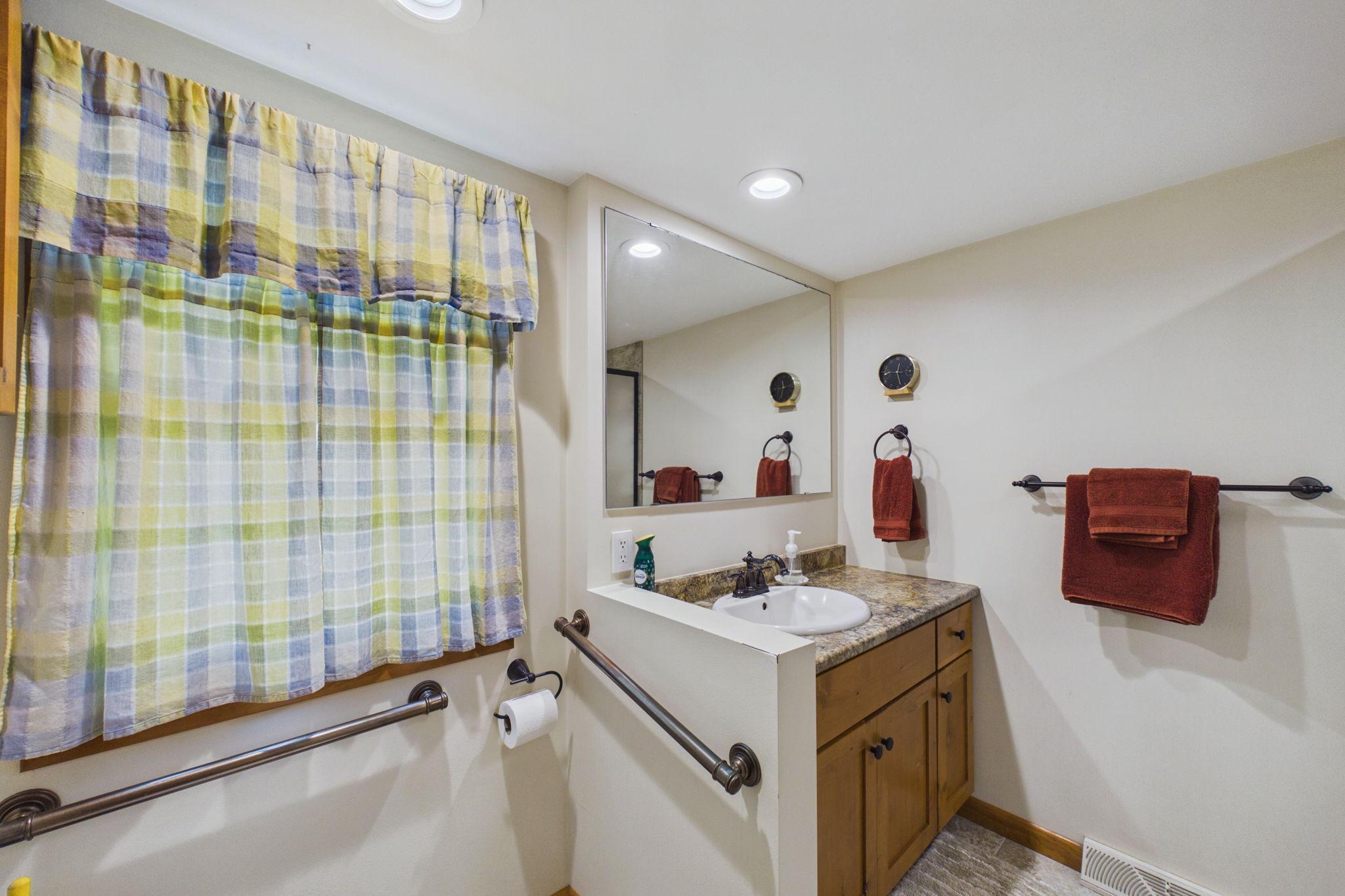 View of Residential at 21327 OLD LAKE GEORGE BLVD, Oak Grove MN 55303, Oak Grove (21 of 41) - Mike Wilen | Minnesota Team Real Estate