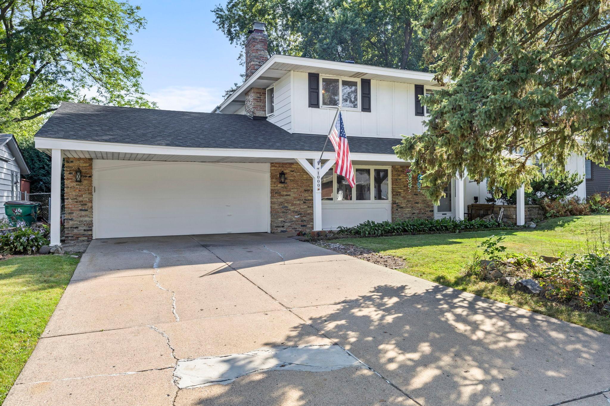 View of Residential at 1000 Tiller Lane, Shoreview MN 55126, Shoreview (3 of 44) - Mike Wilen | Minnesota Team Real Estate