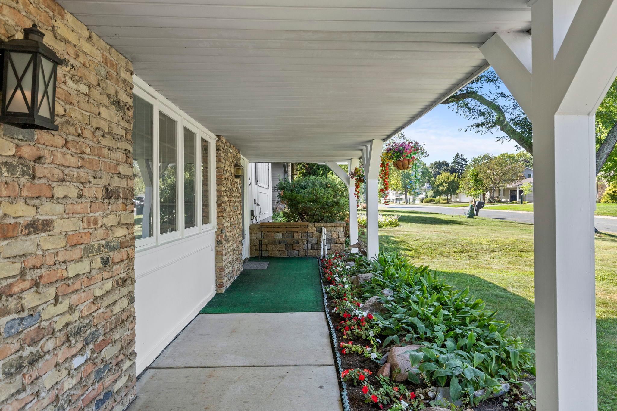 View of Residential at 1000 Tiller Lane, Shoreview MN 55126, Shoreview (4 of 44) - Mike Wilen | Minnesota Team Real Estate