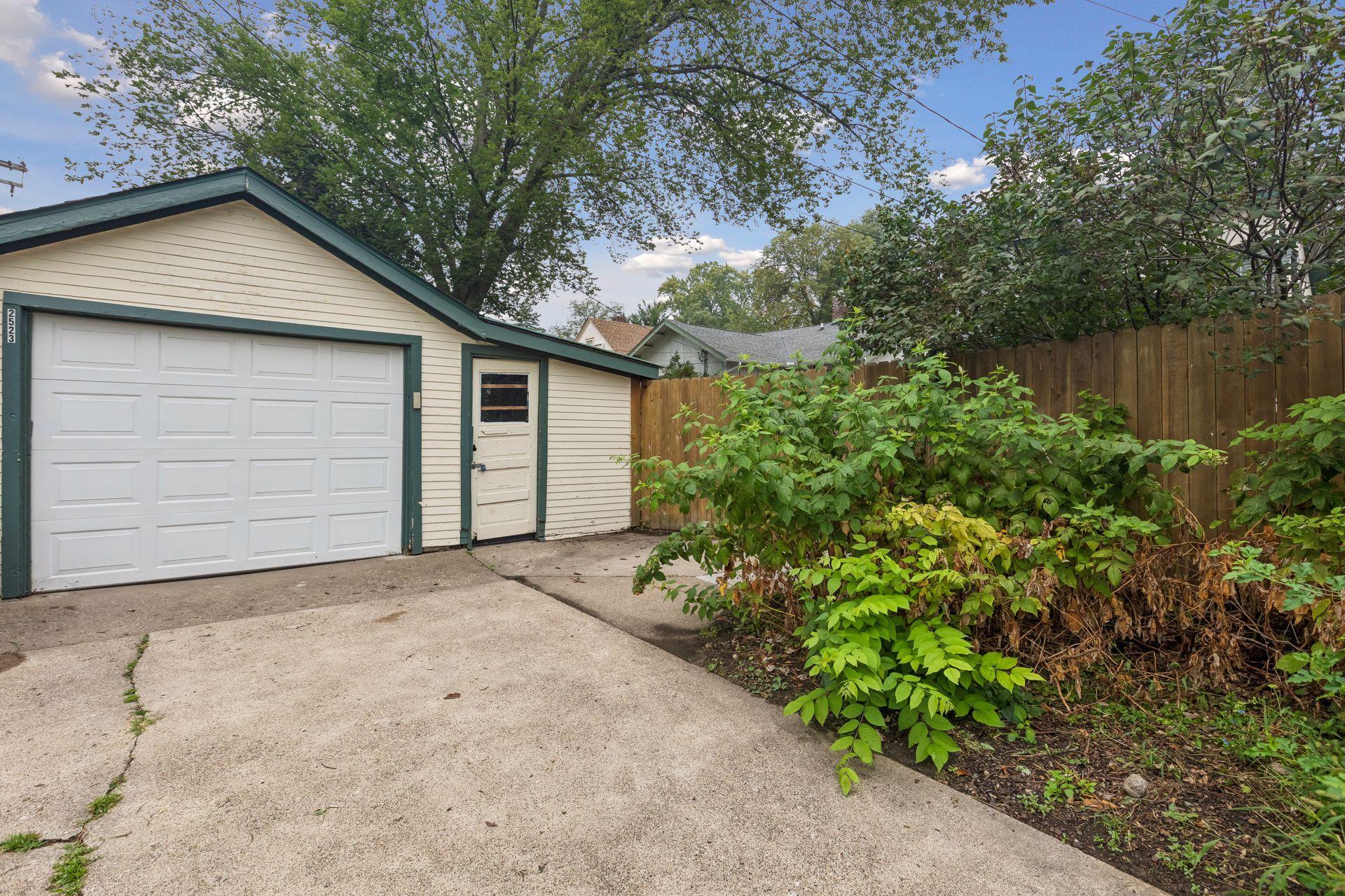 View of Residential at 2523 Arthur Street, Minneapolis MN 55418, Minneapolis (40 of 40) - Mike Wilen | Minnesota Team Real Estate