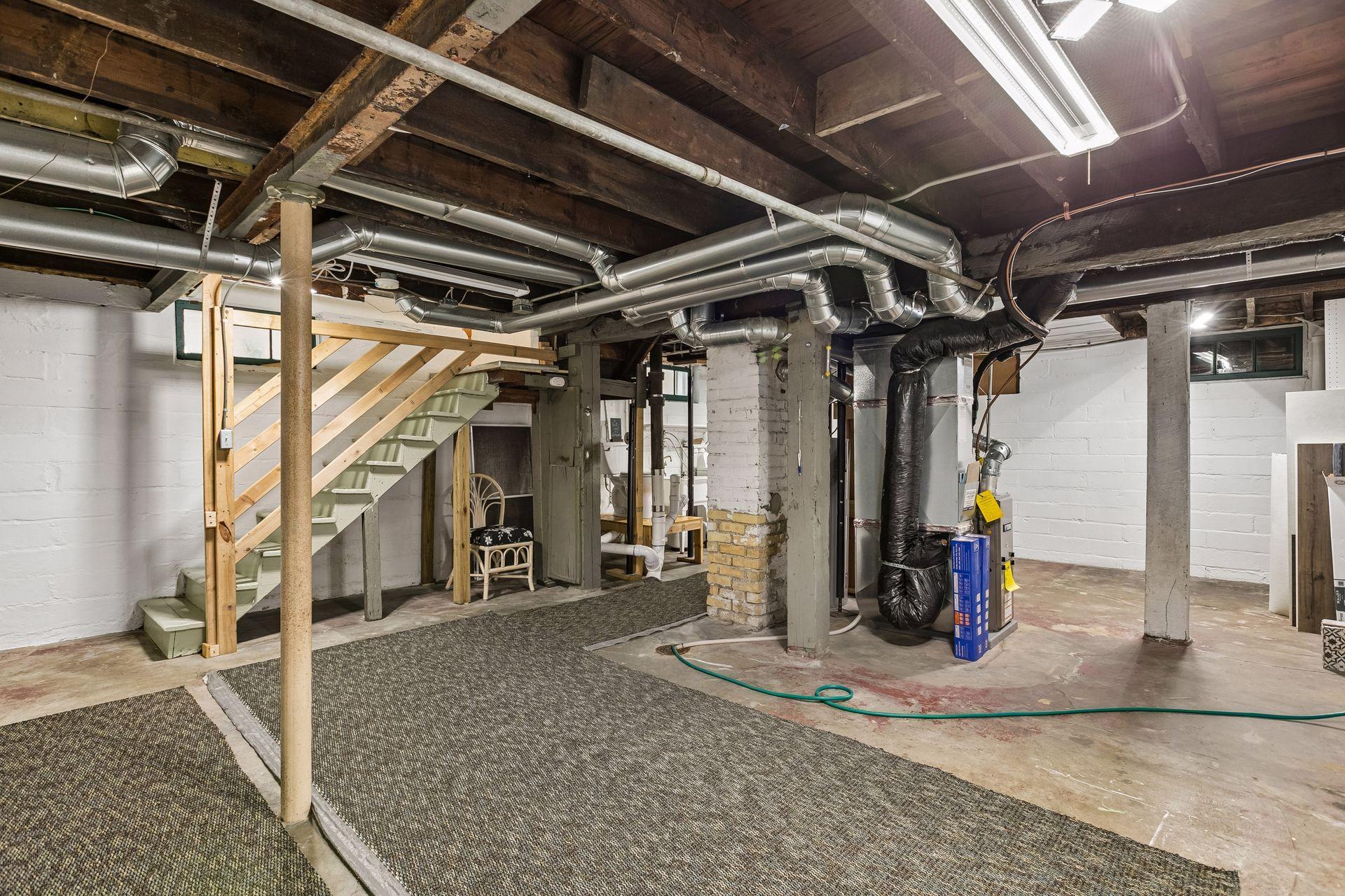 View of Residential at 2523 Arthur Street, Minneapolis MN 55418, Minneapolis (31 of 40) - Mike Wilen | Minnesota Team Real Estate