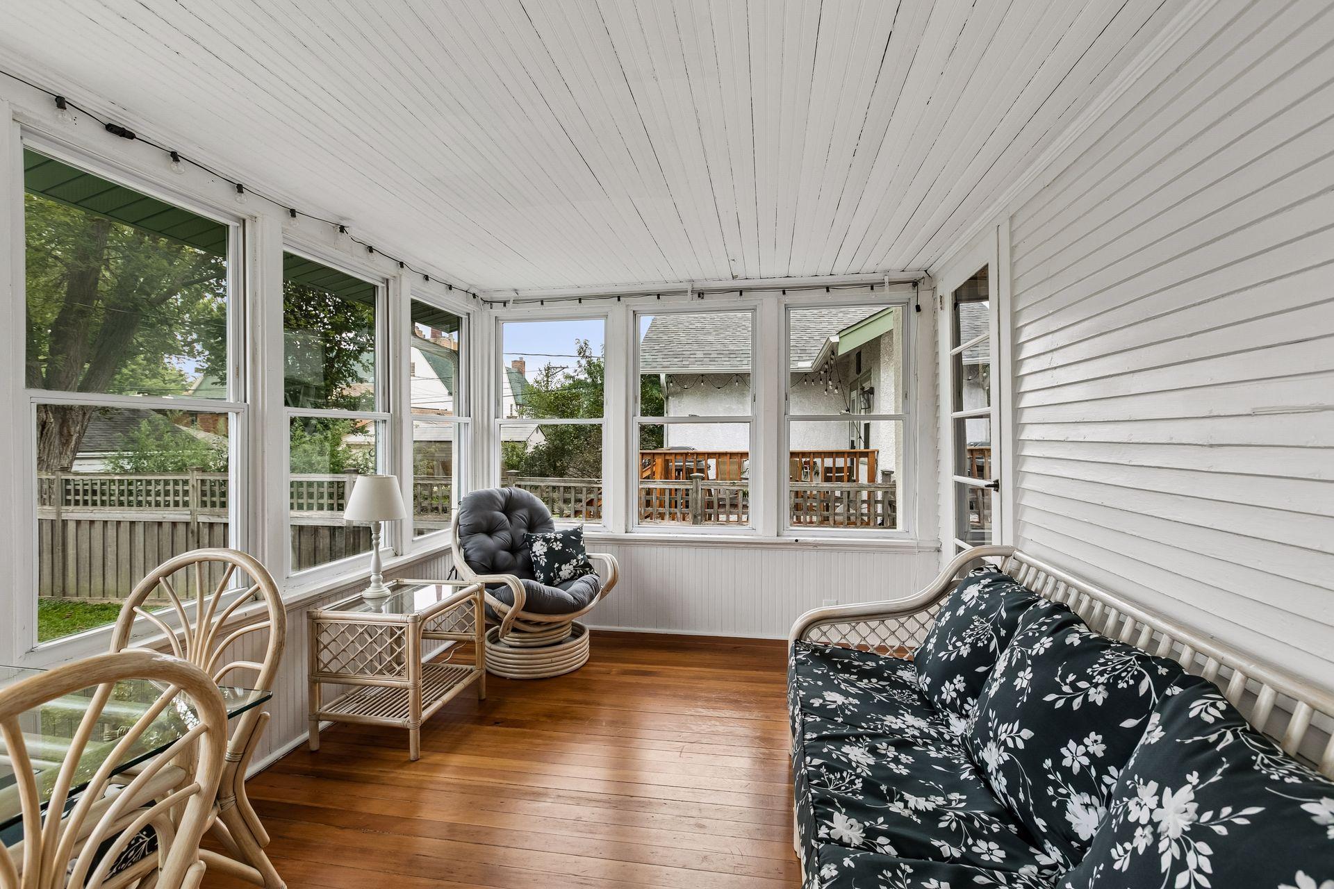 View of Residential at 2523 Arthur Street, Minneapolis MN 55418, Minneapolis (18 of 40) - Mike Wilen | Minnesota Team Real Estate