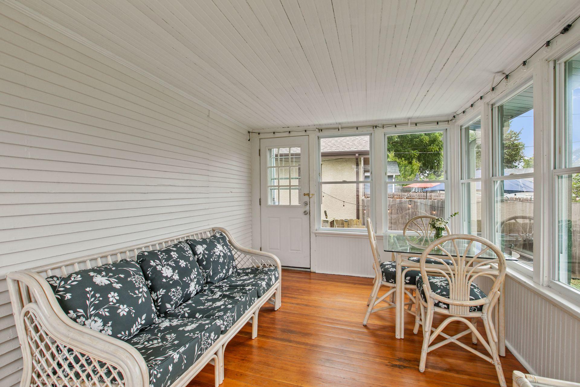View of Residential at 2523 Arthur Street, Minneapolis MN 55418, Minneapolis (17 of 40) - Mike Wilen | Minnesota Team Real Estate
