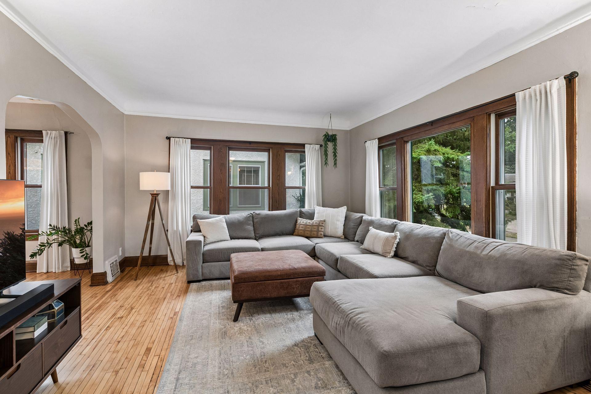 View of Residential at 2523 Arthur Street, Minneapolis MN 55418, Minneapolis (5 of 40) - Mike Wilen | Minnesota Team Real Estate