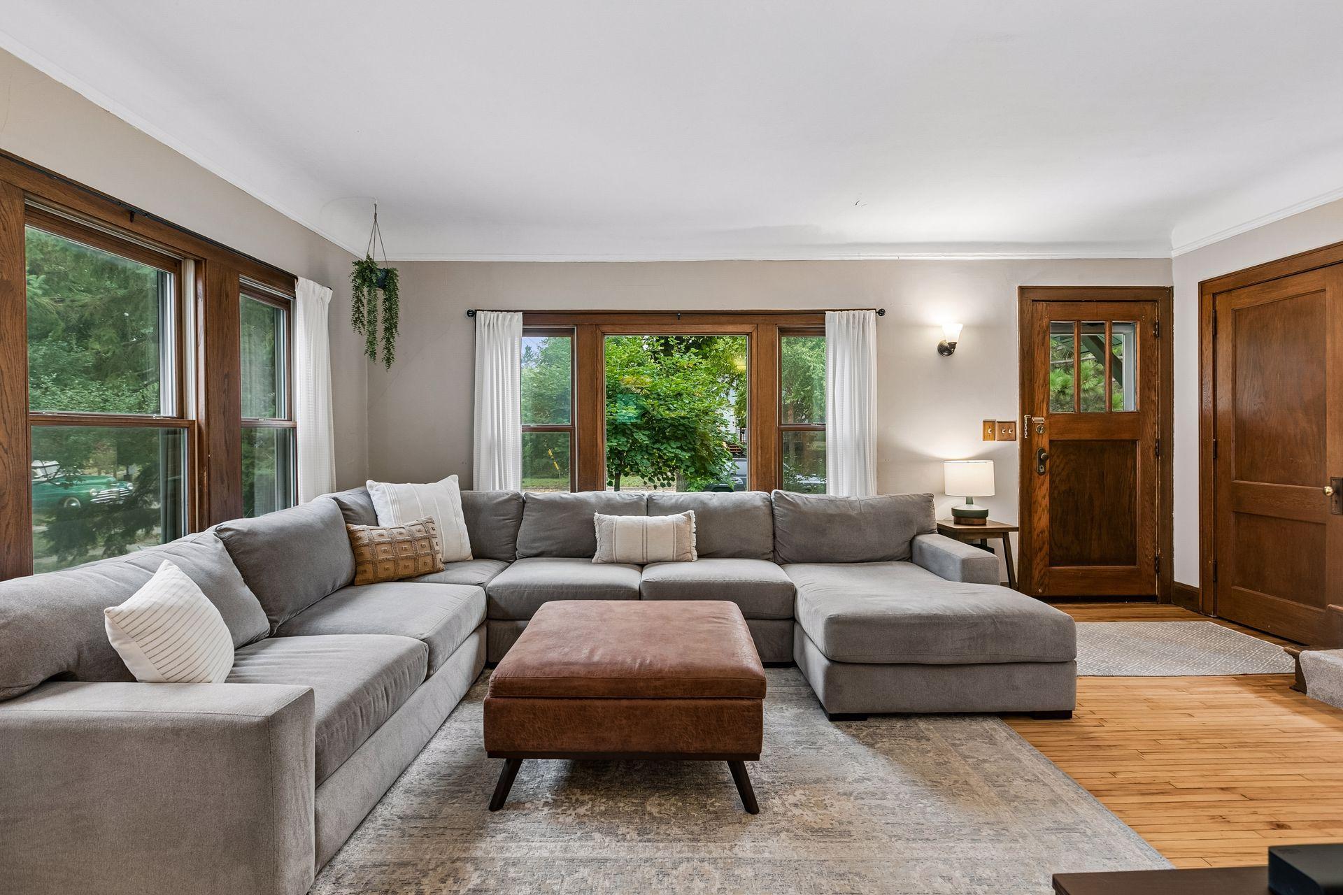 View of Residential at 2523 Arthur Street, Minneapolis MN 55418, Minneapolis (4 of 40) - Mike Wilen | Minnesota Team Real Estate