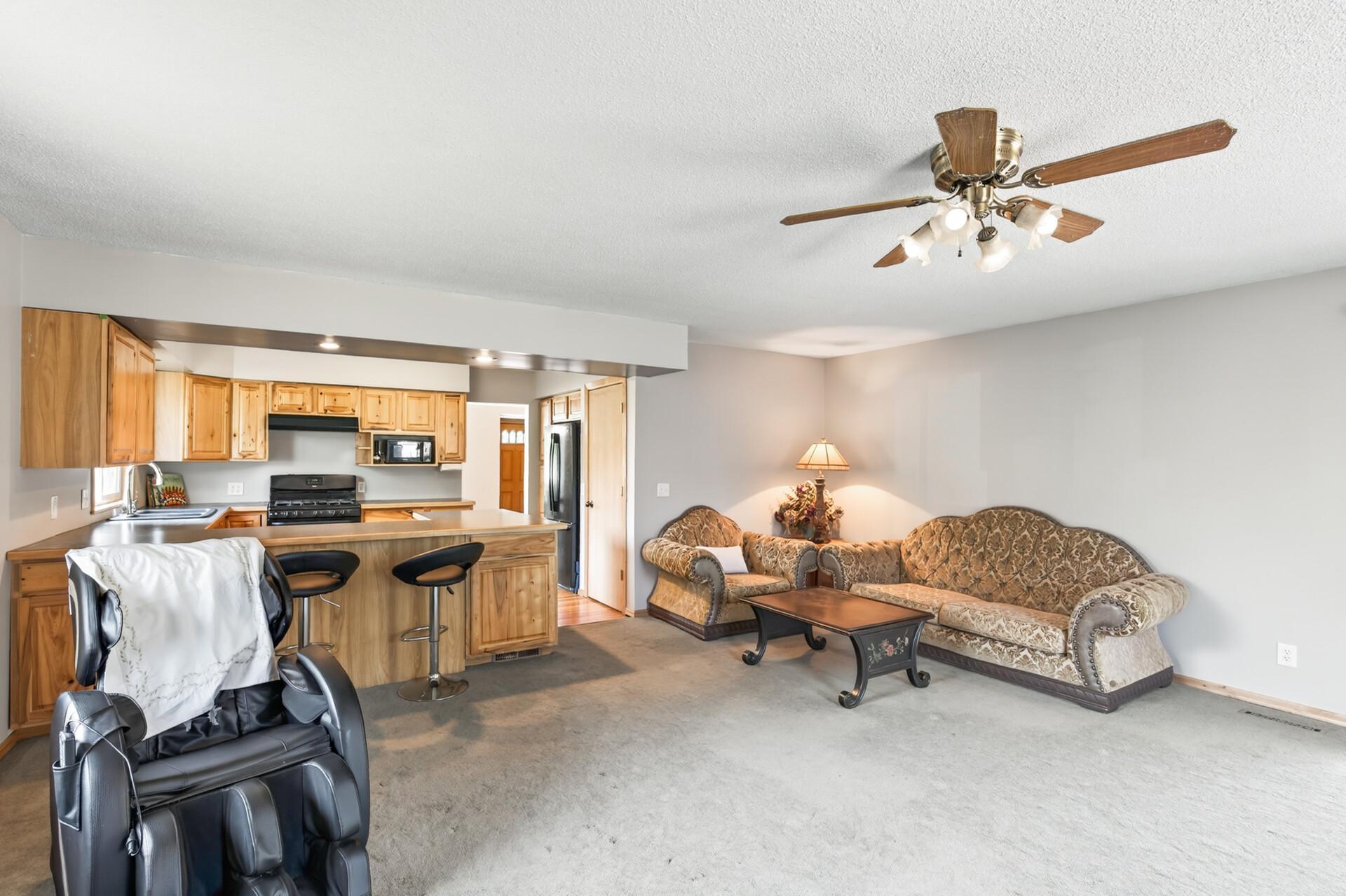 View of Residential at 8945 Colfax Avenue, Bloomington MN 55420, Bloomington (10 of 34) - Mike Wilen | Minnesota Team Real Estate