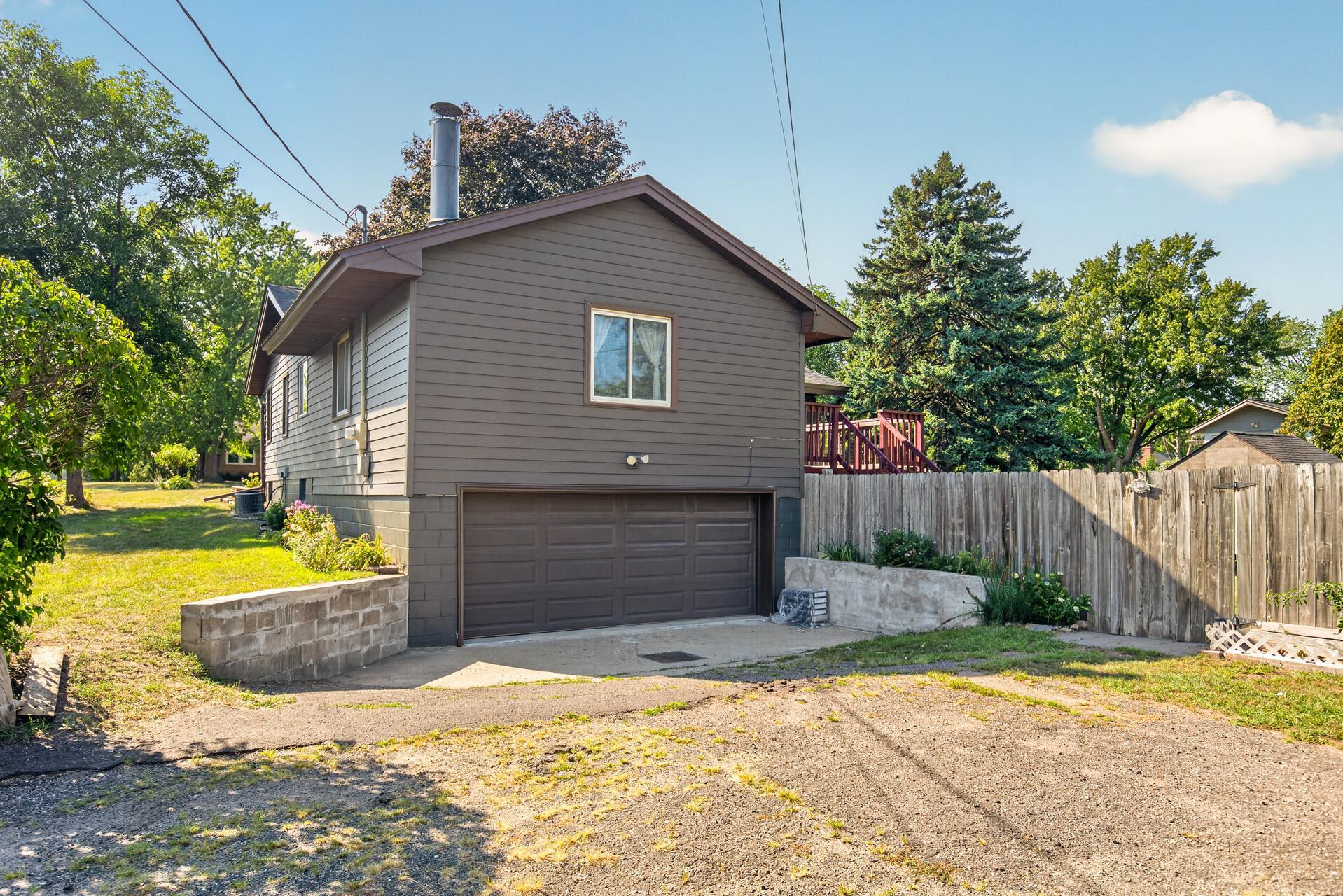 View of Residential at 8945 Colfax Avenue, Bloomington MN 55420, Bloomington (29 of 34) - Mike Wilen | Minnesota Team Real Estate