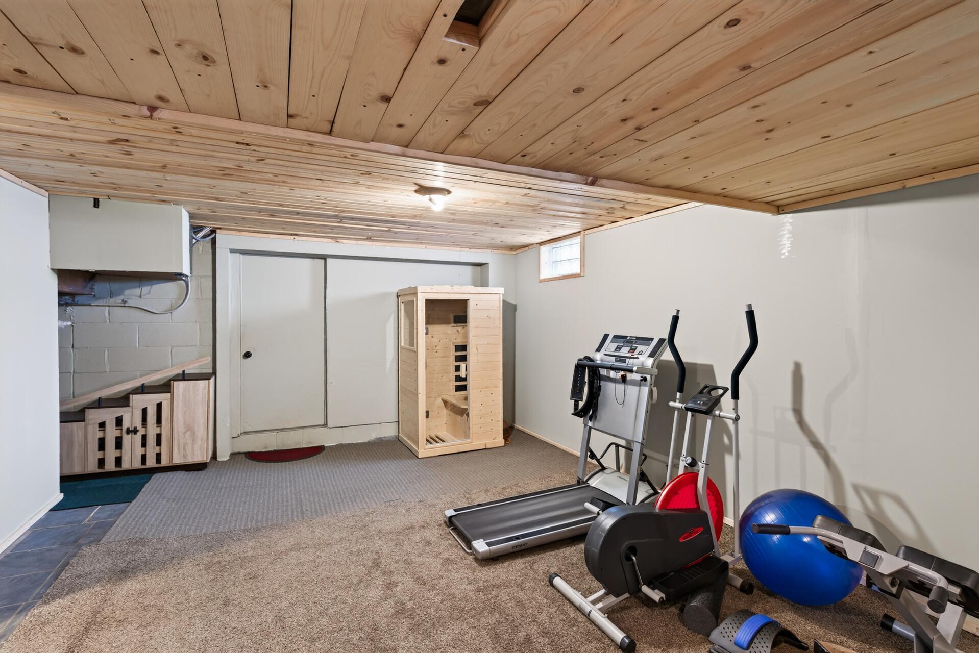 View of Residential at 8945 Colfax Avenue, Bloomington MN 55420, Bloomington (25 of 34) - Mike Wilen | Minnesota Team Real Estate