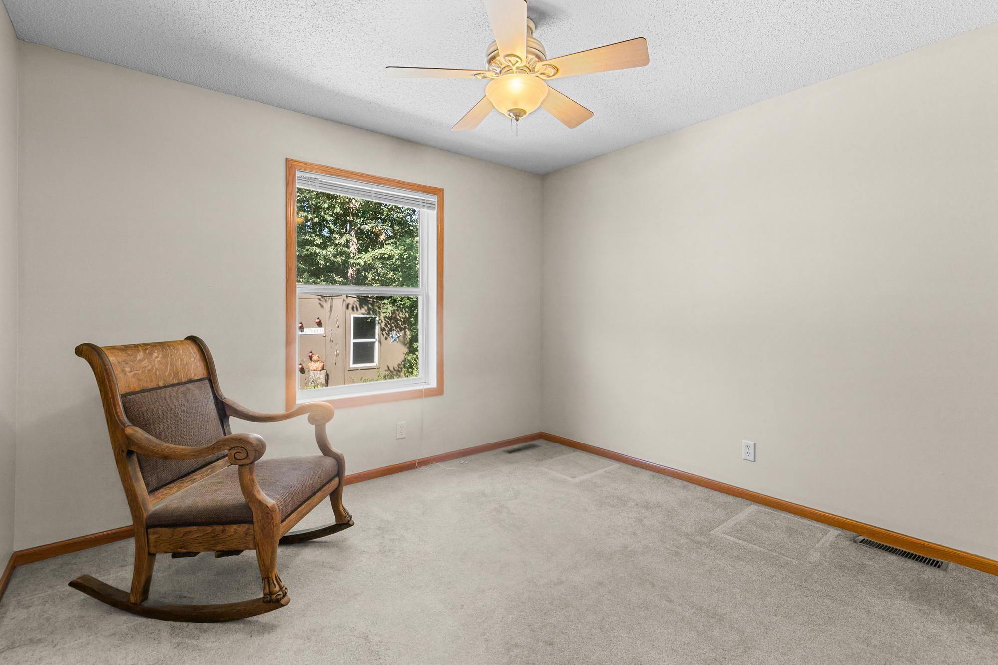 View of Residential at 379 Wheelock Parkway, Saint Paul MN 55130, Saint Paul (20 of 33) - Mike Wilen | Minnesota Team Real Estate