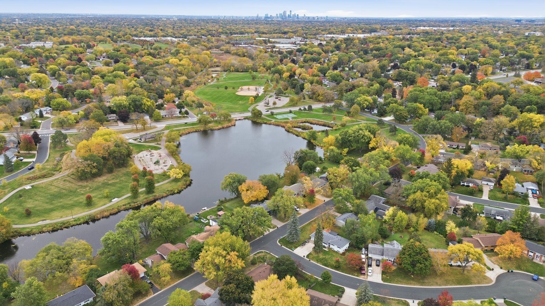 View of Residential at 9087 Northwood Parkway, New Hope MN 55427, New Hope (33 of 37) - Mike Wilen | Minnesota Team Real Estate