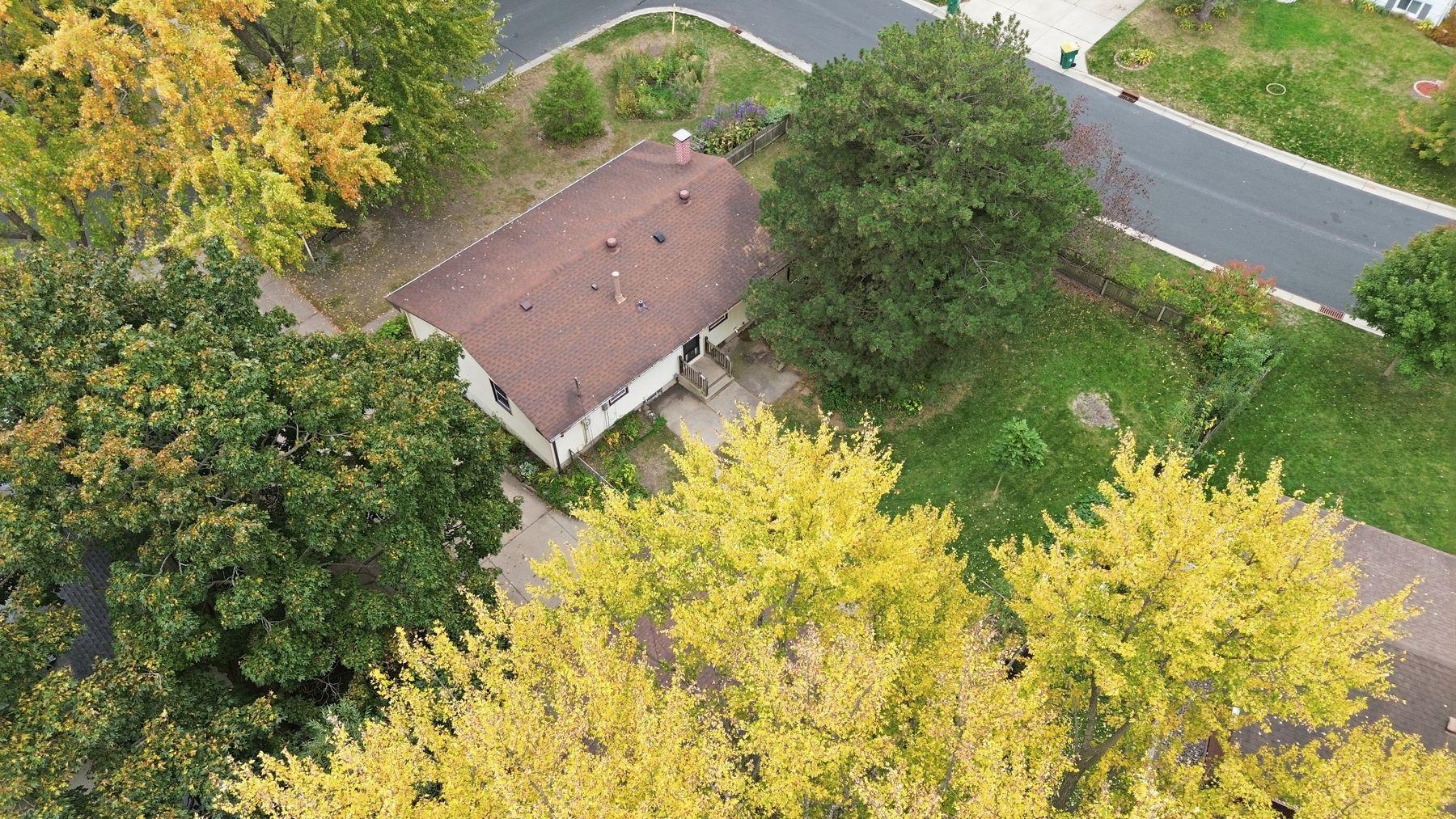 View of Residential at 9087 Northwood Parkway, New Hope MN 55427, New Hope (32 of 37) - Mike Wilen | Minnesota Team Real Estate