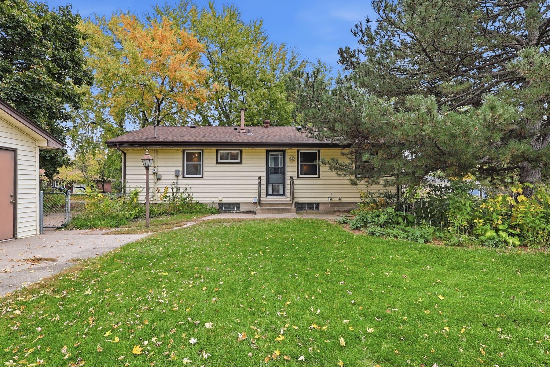 View of Residential at 9087 Northwood Parkway, New Hope MN 55427, New Hope (29 of 37) - Mike Wilen | Minnesota Team Real Estate