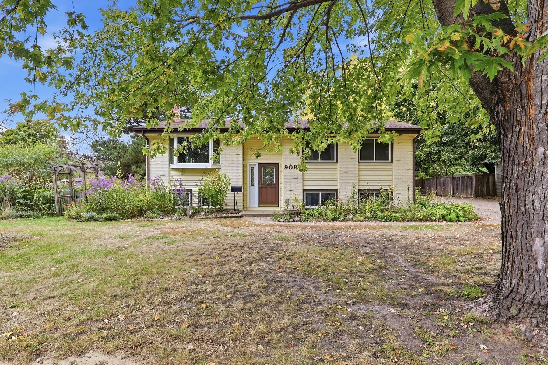 View of Single Family at 9087 Northwood Parkway, New Hope - Mike Wilen | Minnesota Team Real Estate