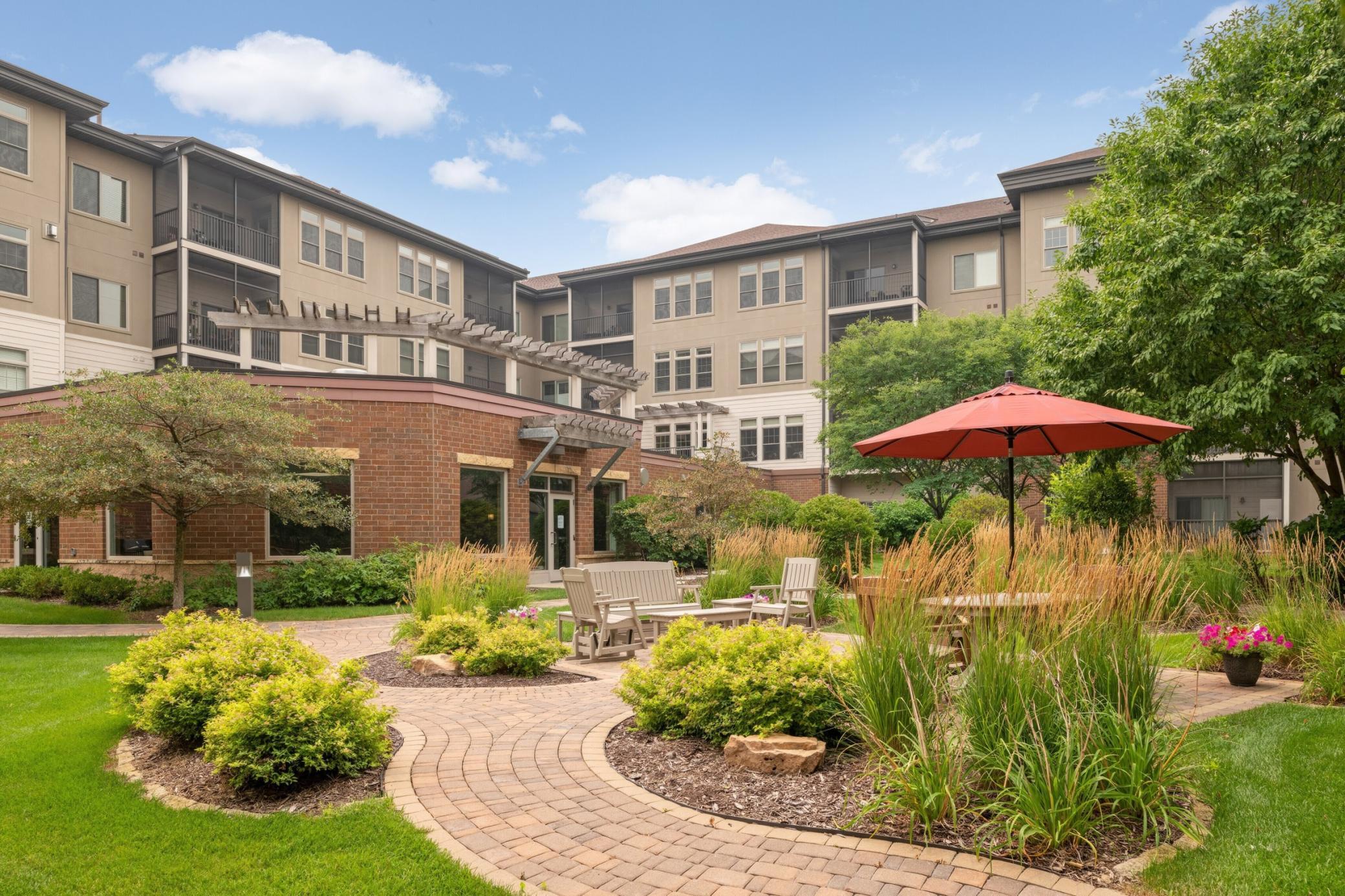 View of Residential at 7100 Metro Boulevard #234, Edina MN 55439, Edina (28 of 30) - Mike Wilen | Minnesota Team Real Estate