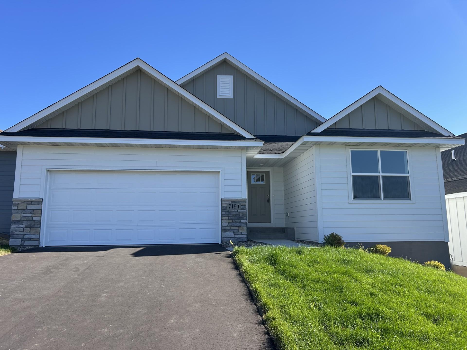 View of Single Family at 7194 Agate Trail, Inver Grove Heights - Mike Wilen | Minnesota Team Real Estate
