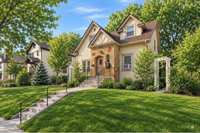 View of Residential Income at 4165 Aldrich Avenue, Minneapolis MN 55412, Minneapolis (32 of 33) - Mike Wilen | Minnesota Team Real Estate
