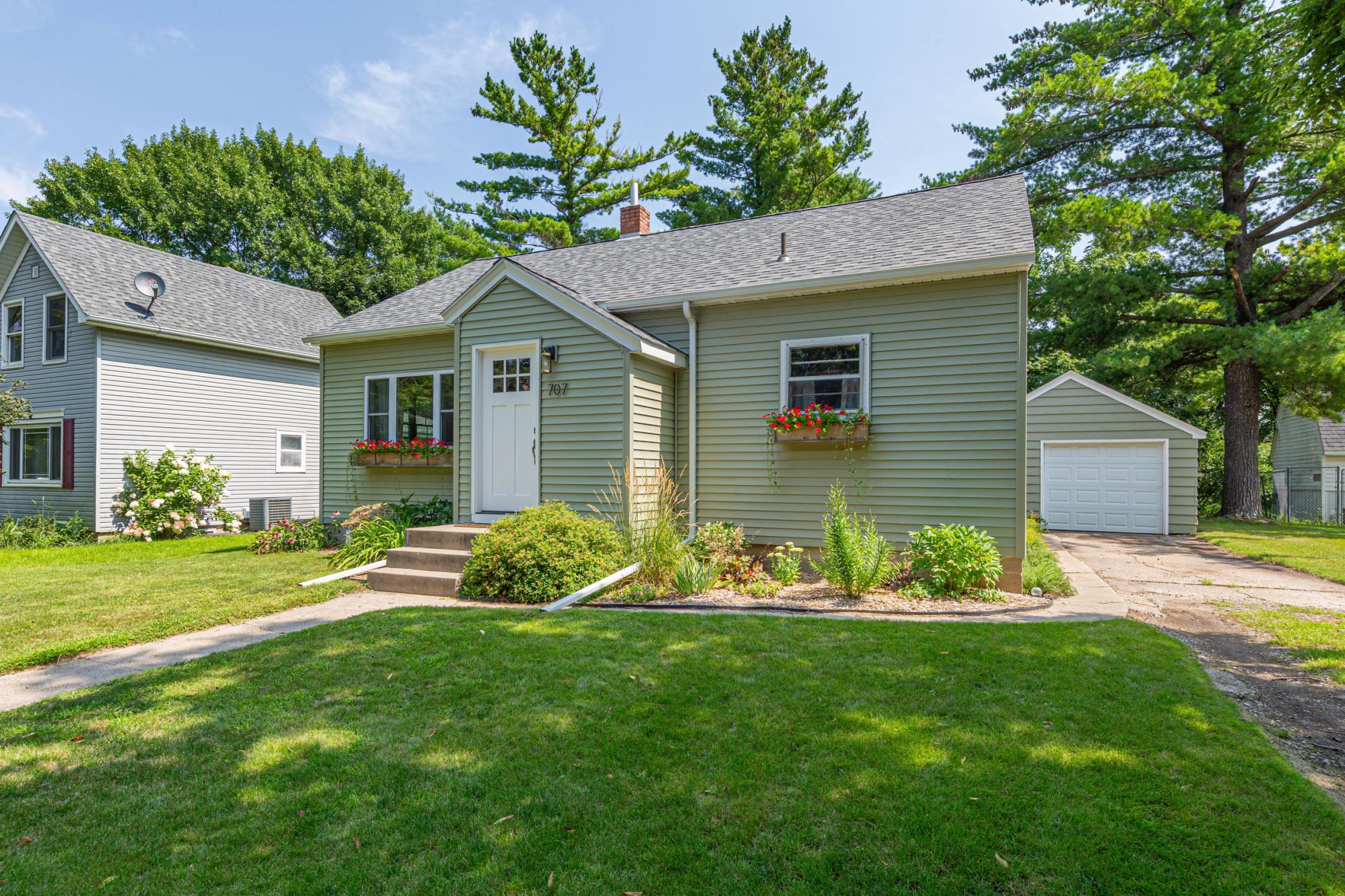 View of Residential at 707 Hennepin Street, Winthrop MN 55396, Winthrop (4 of 19) - Mike Wilen | Minnesota Team Real Estate