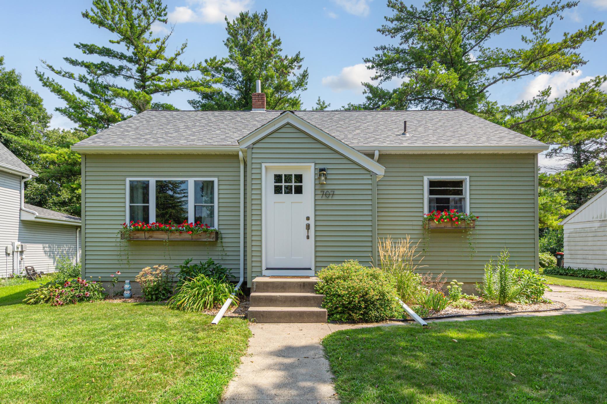 View of Residential at 707 Hennepin Street, Winthrop MN 55396, Winthrop (3 of 19) - Mike Wilen | Minnesota Team Real Estate
