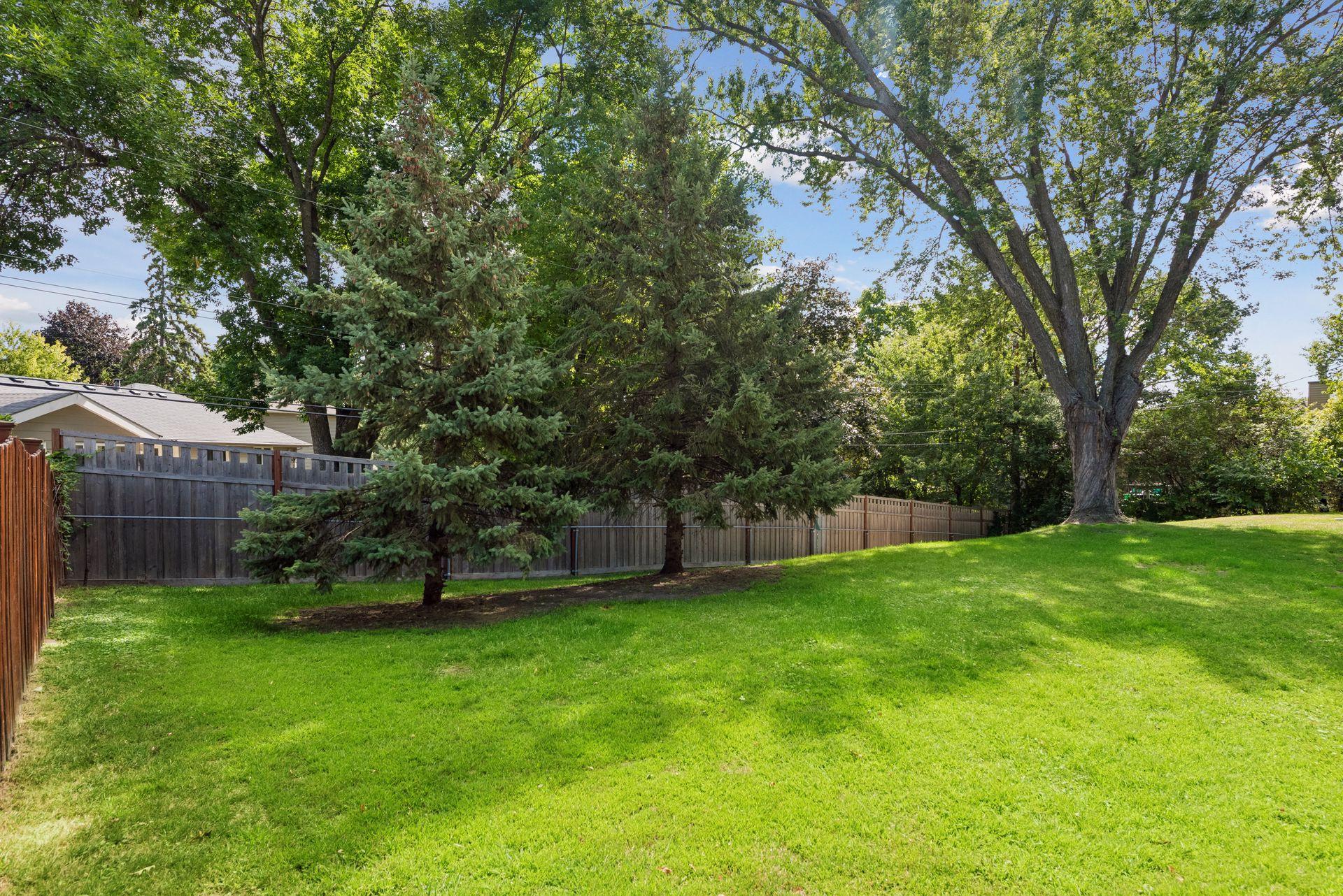 View of Residential at 2708 Boone Avenue, New Hope MN 55427, New Hope (33 of 41) - Mike Wilen | Minnesota Team Real Estate