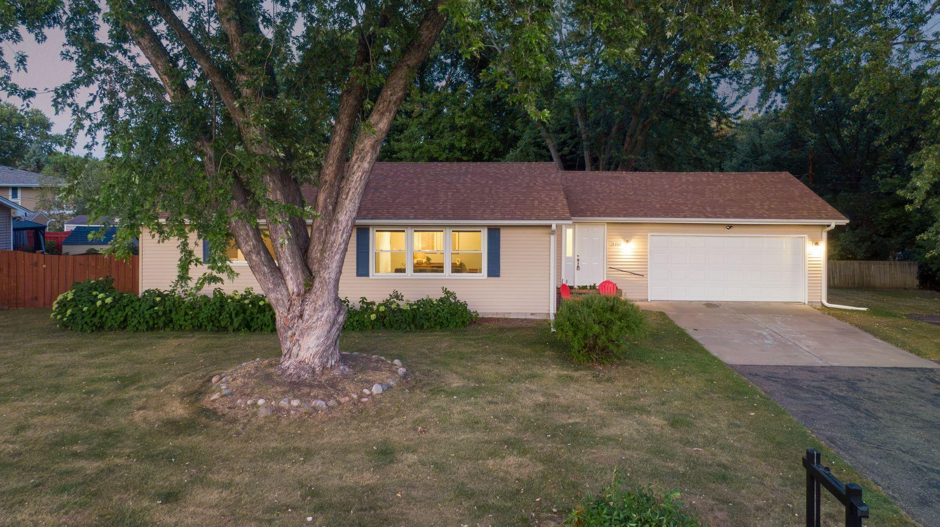 View of Residential at 2708 Boone Avenue, New Hope MN 55427, New Hope (38 of 41) - Mike Wilen | Minnesota Team Real Estate