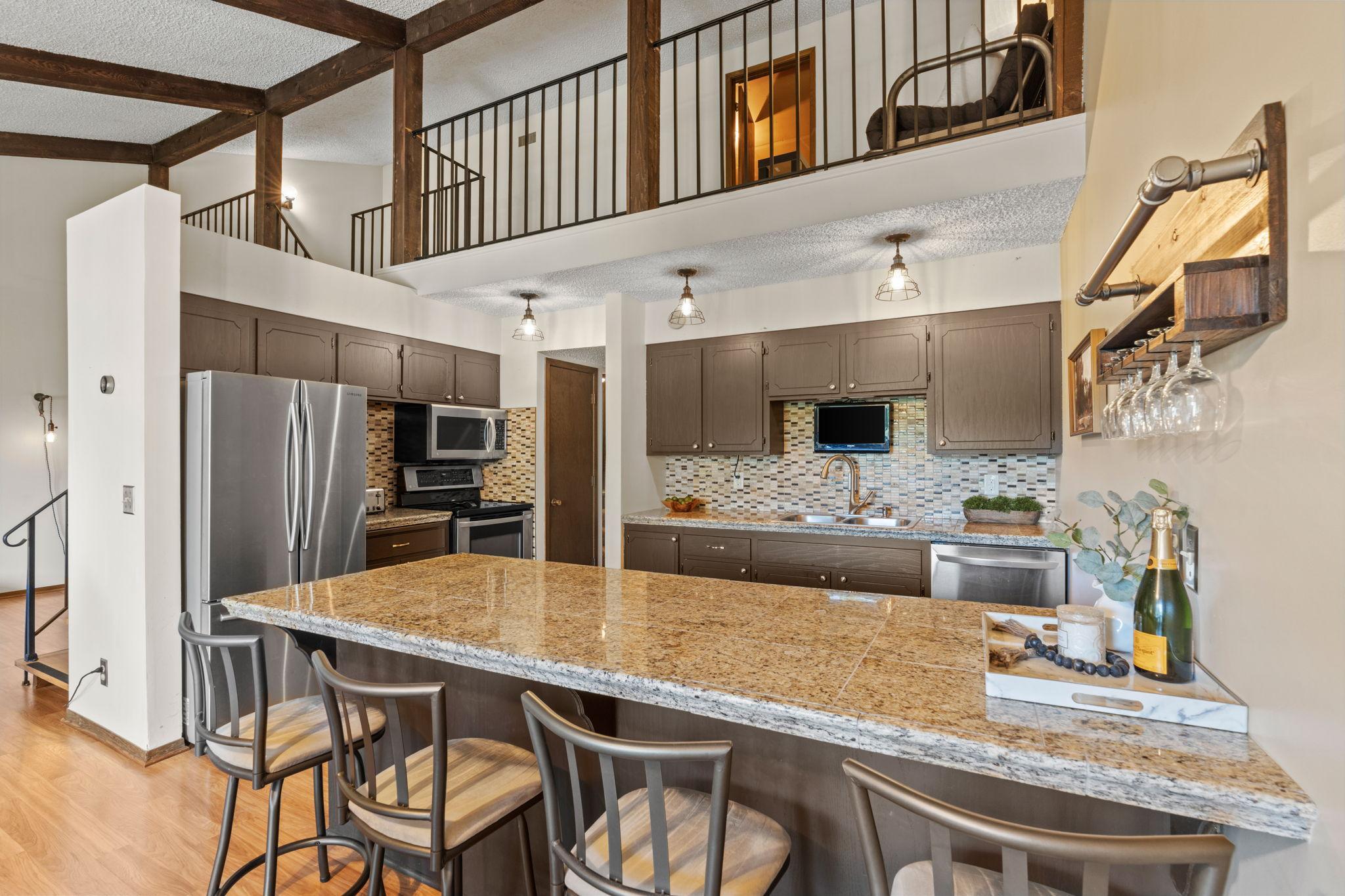 View of Residential at 14330 Fairway Drive, Eden Prairie MN 55344, Eden Prairie (16 of 37) - Mike Wilen | Minnesota Team Real Estate