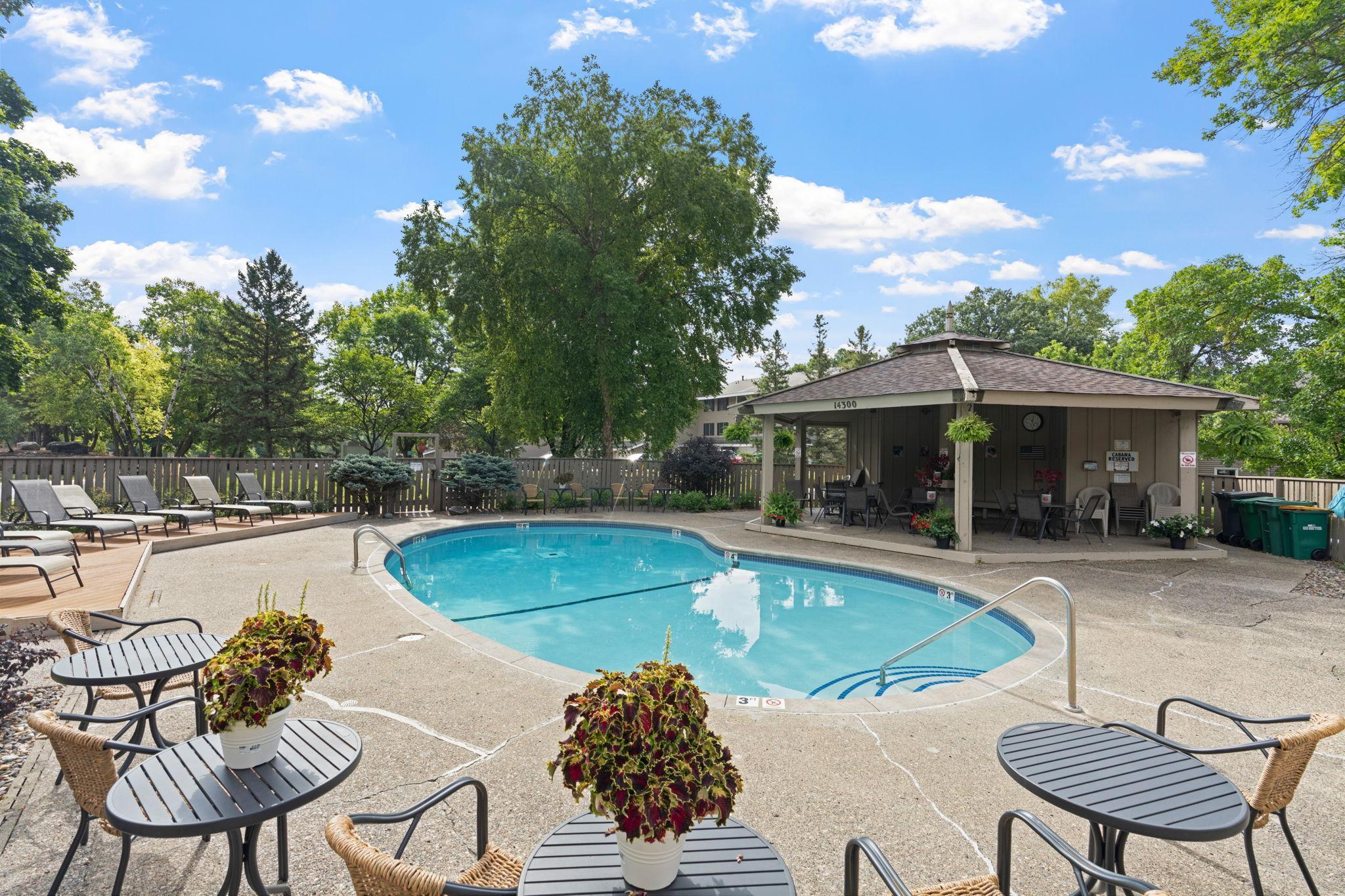 View of Residential at 14330 Fairway Drive, Eden Prairie MN 55344, Eden Prairie (6 of 37) - Mike Wilen | Minnesota Team Real Estate