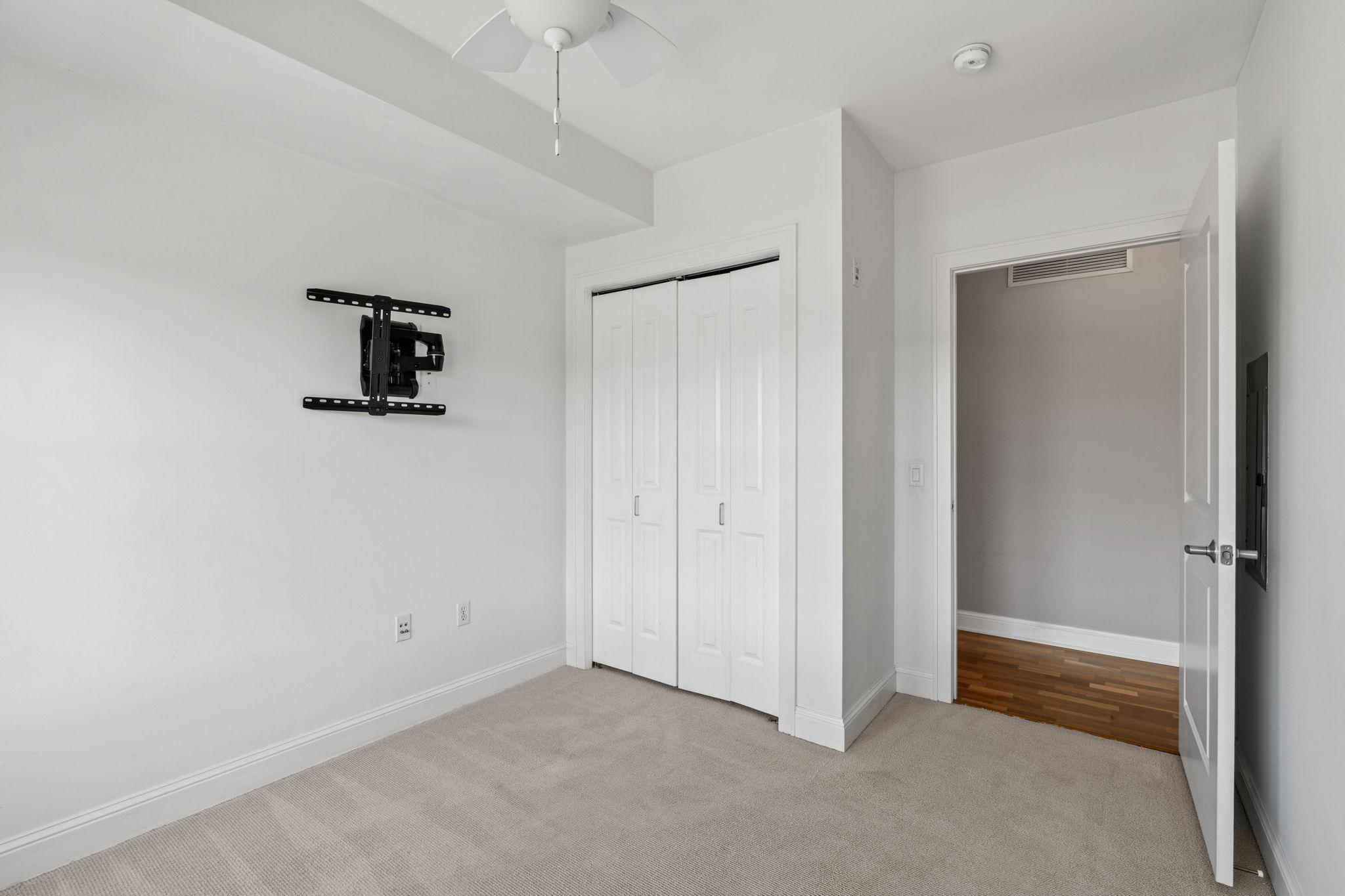 View of Residential at 1060 Grand Avenue #300, Saint Paul MN 55105, Saint Paul (20 of 29) - Mike Wilen | Minnesota Team Real Estate