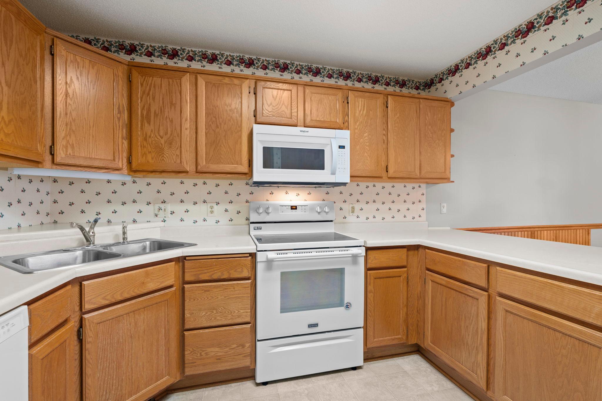 View of Residential at 6939 Inverness Court #43, Inver Grove Heights MN 55077, Inver Grove Heights (20 of 45) - Mike Wilen | Minnesota Team Real Estate