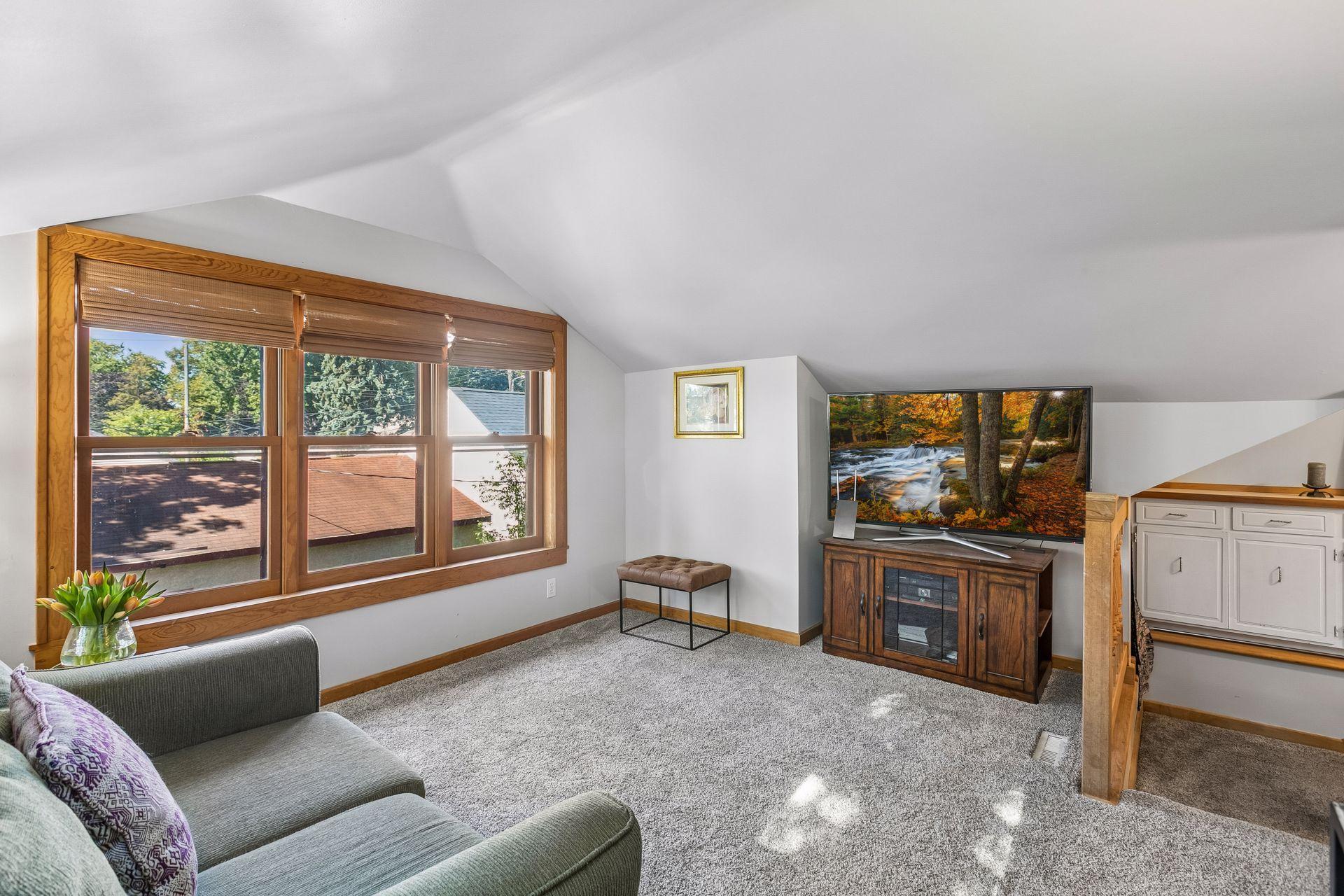 View of Residential at 2761 Zenith Avenue, Robbinsdale MN 55422, Robbinsdale (22 of 37) - Mike Wilen | Minnesota Team Real Estate