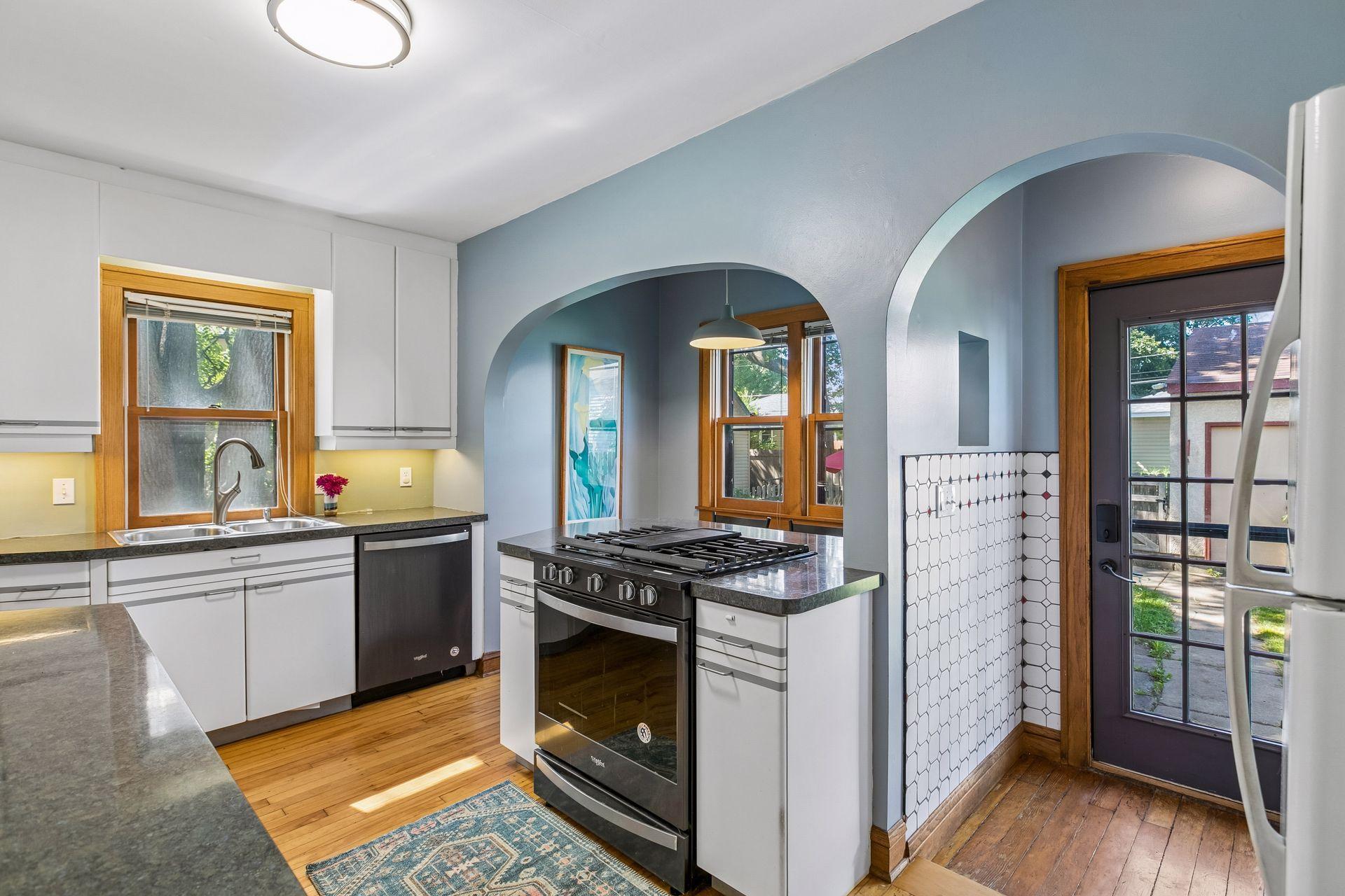 View of Residential at 2761 Zenith Avenue, Robbinsdale MN 55422, Robbinsdale (13 of 37) - Mike Wilen | Minnesota Team Real Estate