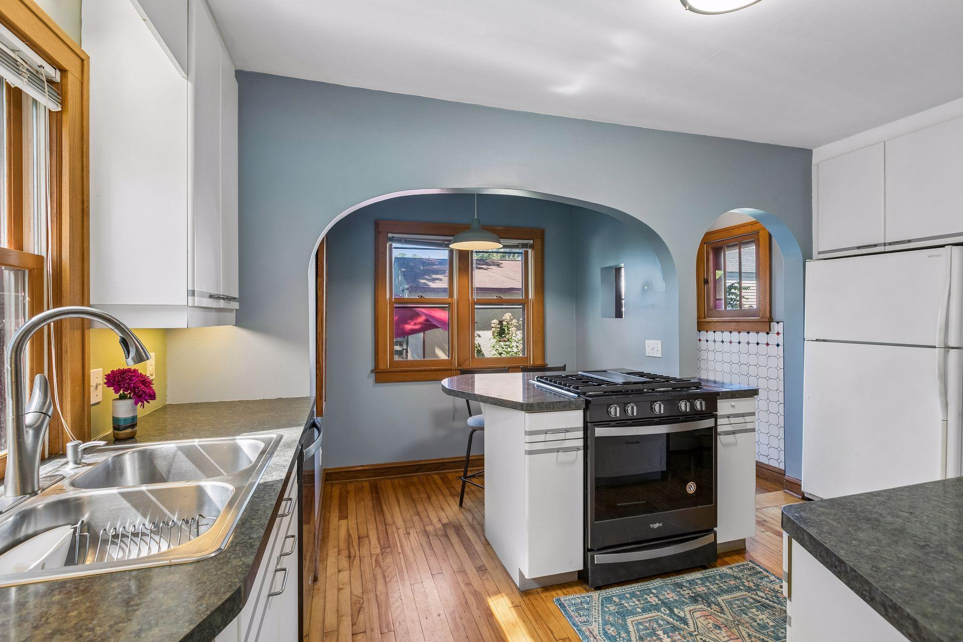 View of Residential at 2761 Zenith Avenue, Robbinsdale MN 55422, Robbinsdale (12 of 37) - Mike Wilen | Minnesota Team Real Estate