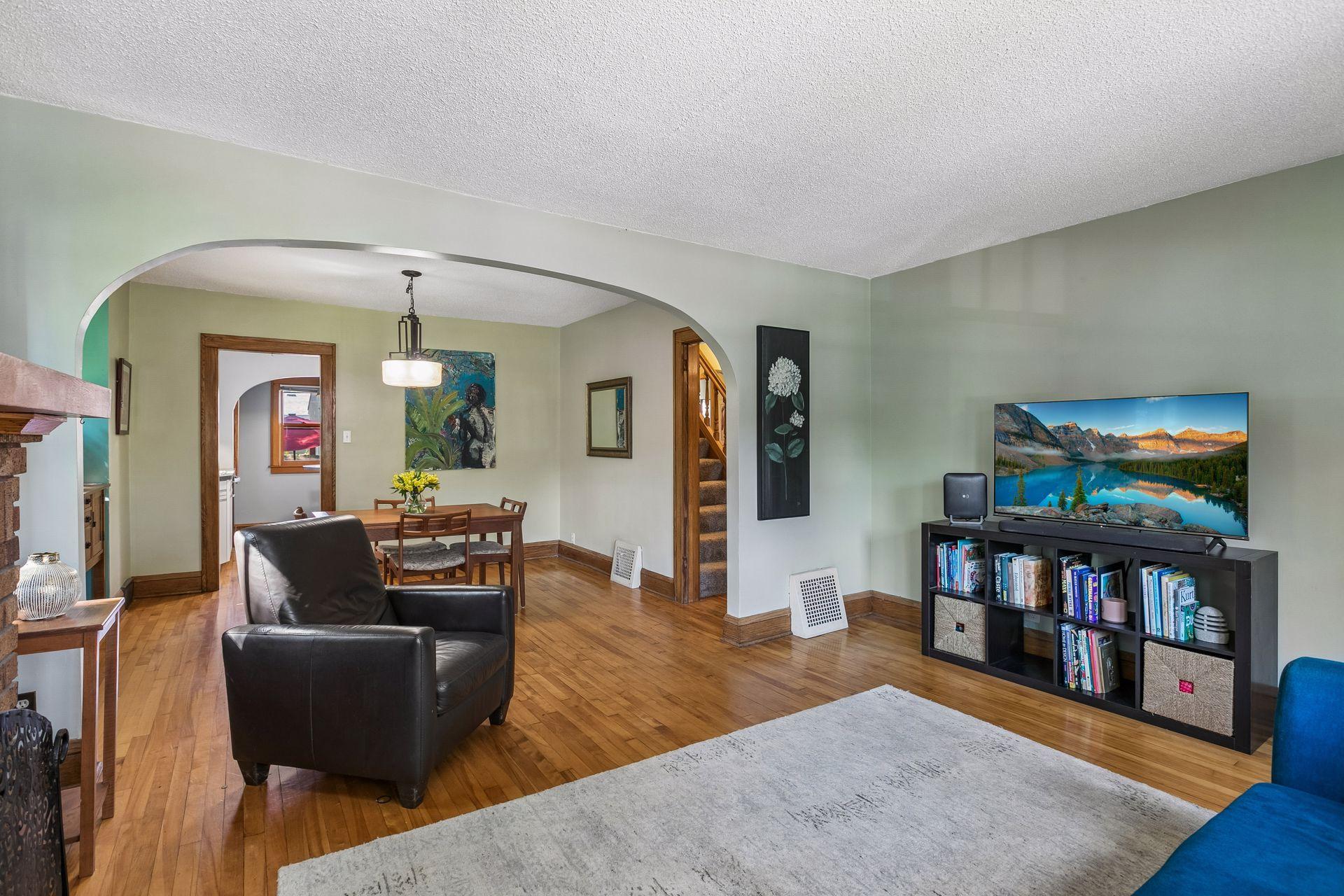 View of Residential at 2761 Zenith Avenue, Robbinsdale MN 55422, Robbinsdale (8 of 37) - Mike Wilen | Minnesota Team Real Estate