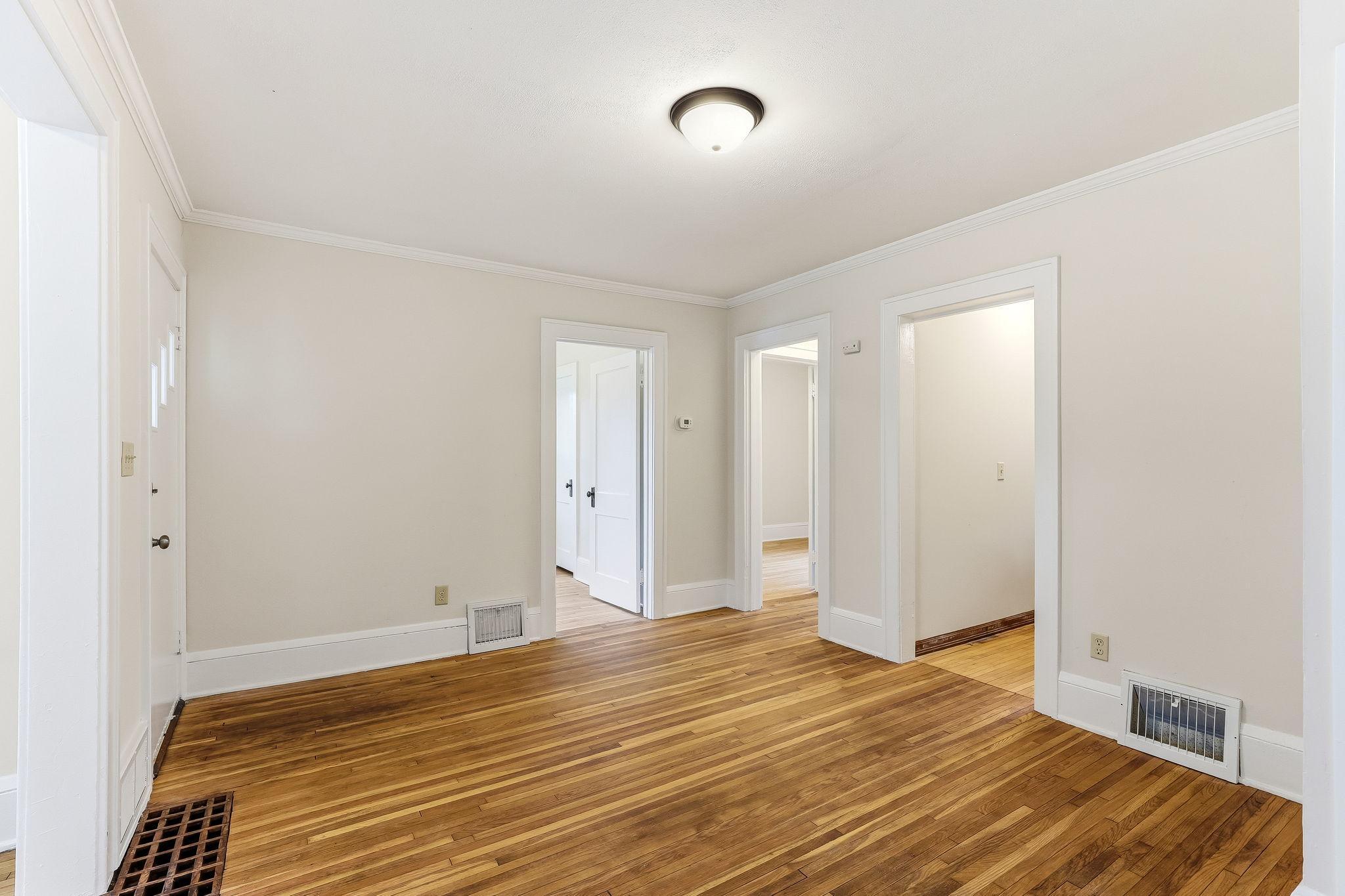 View of Residential at 1812 Minnehaha Avenue, Saint Paul MN 55119, Saint Paul (6 of 25) - Mike Wilen | Minnesota Team Real Estate