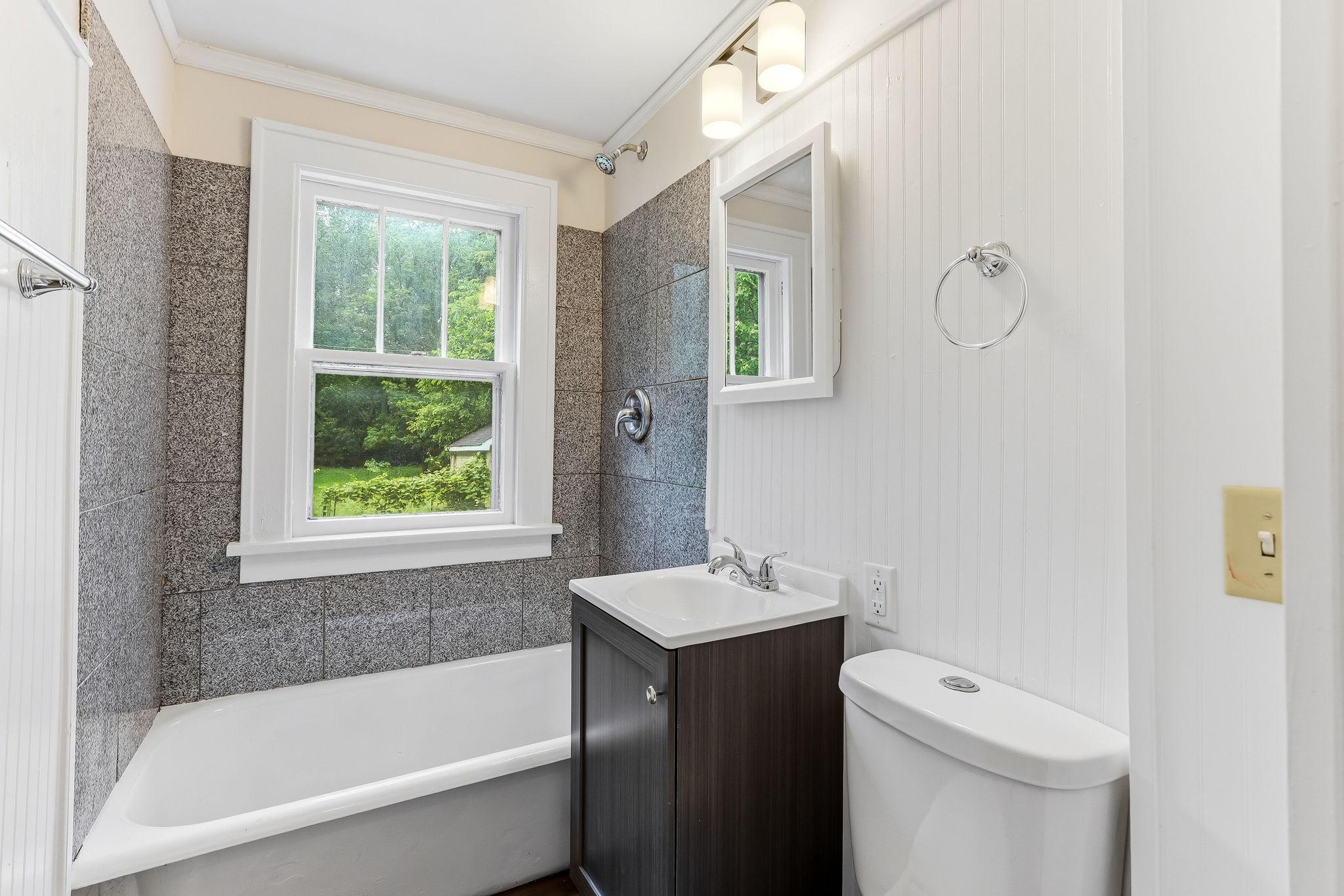 View of Residential at 1812 Minnehaha Avenue, Saint Paul MN 55119, Saint Paul (14 of 25) - Mike Wilen | Minnesota Team Real Estate