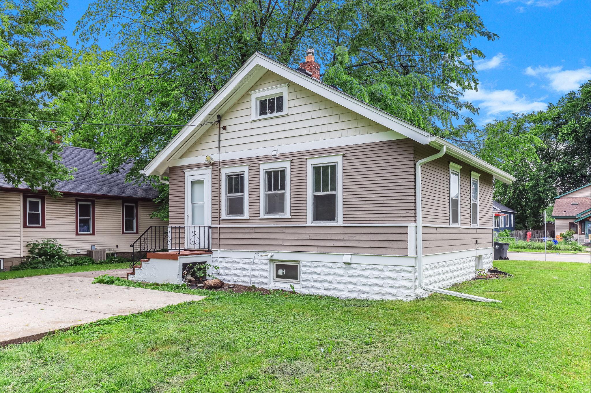 View of Residential at 1812 Minnehaha Avenue, Saint Paul MN 55119, Saint Paul (18 of 25) - Mike Wilen | Minnesota Team Real Estate