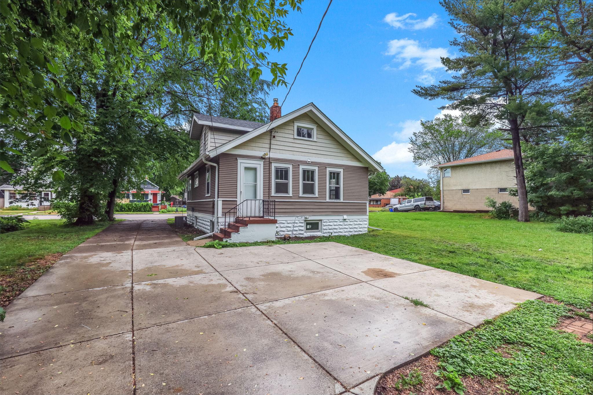 View of Residential at 1812 Minnehaha Avenue, Saint Paul MN 55119, Saint Paul (19 of 25) - Mike Wilen | Minnesota Team Real Estate