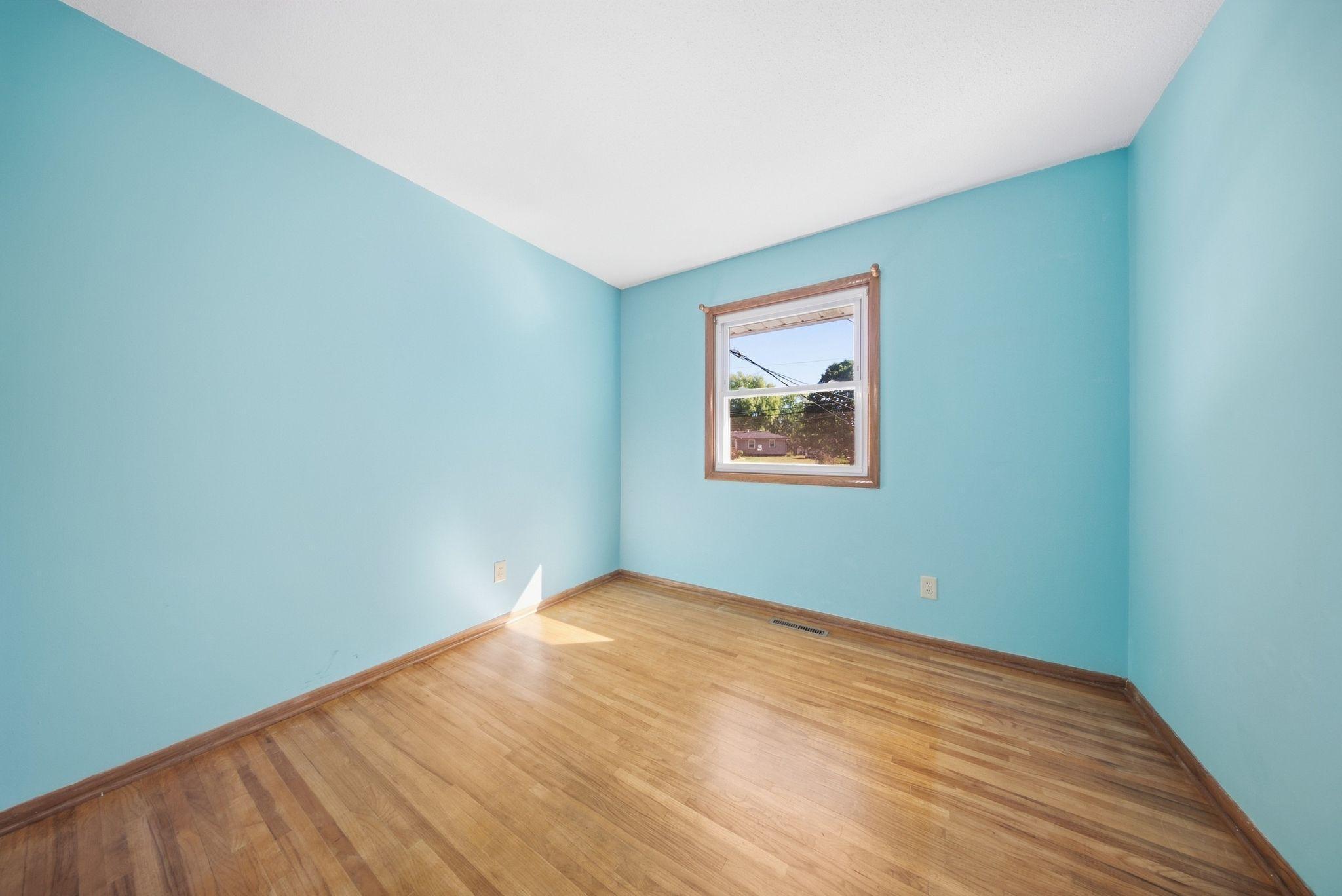View of Residential at 16746 Gannon Avenue, Rosemount MN 55068, Rosemount (9 of 24) - Mike Wilen | Minnesota Team Real Estate