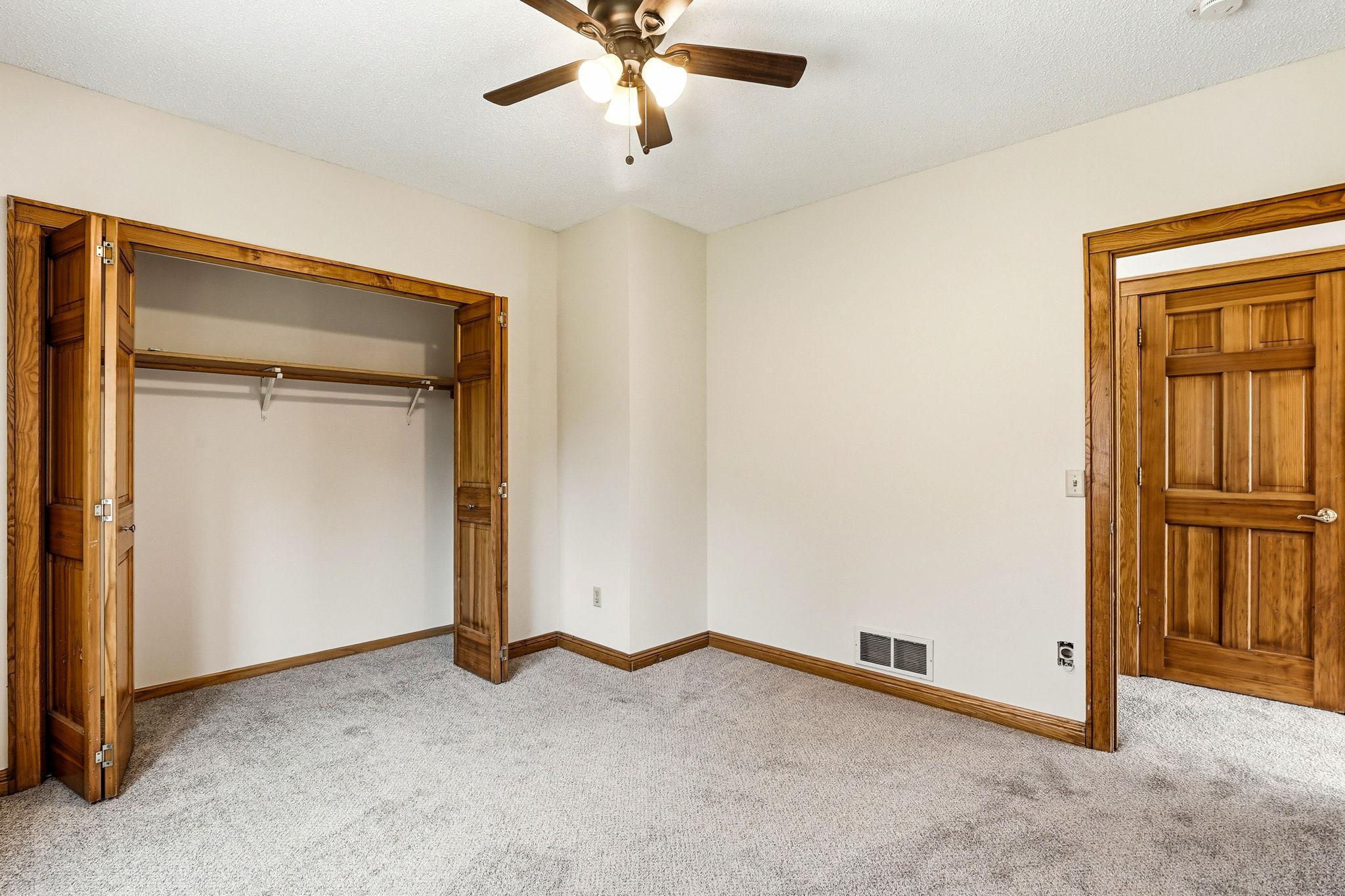 View of Residential at 8843 Blackoaks Lane, Maple Grove MN 55311, Maple Grove (21 of 48) - Mike Wilen | Minnesota Team Real Estate