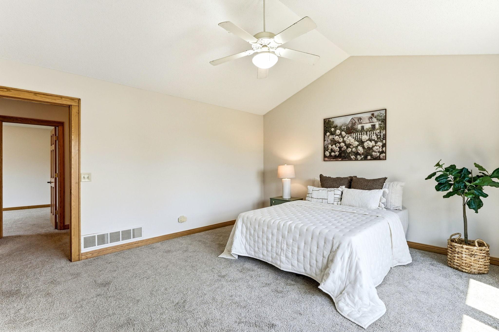View of Residential at 8843 Blackoaks Lane, Maple Grove MN 55311, Maple Grove (23 of 48) - Mike Wilen | Minnesota Team Real Estate