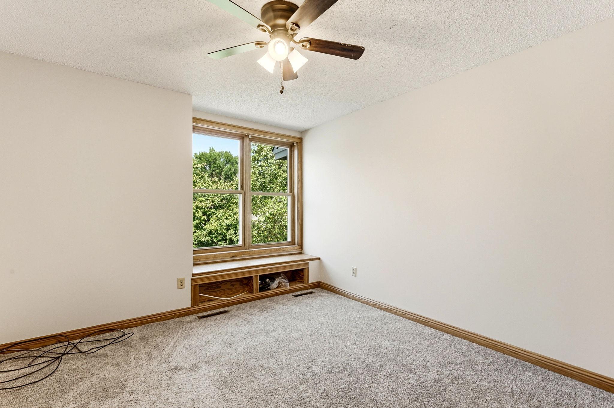 View of Residential at 8843 Blackoaks Lane, Maple Grove MN 55311, Maple Grove (29 of 48) - Mike Wilen | Minnesota Team Real Estate