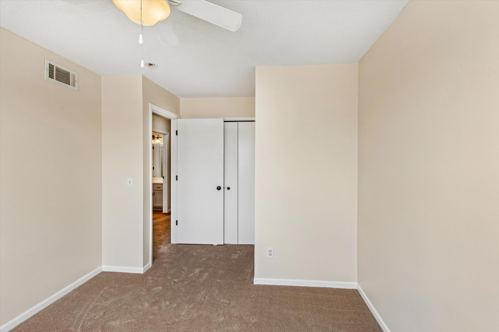 View of Residential at 2313 117th Street, Burnsville MN 55337, Burnsville (17 of 30) - Mike Wilen | Minnesota Team Real Estate