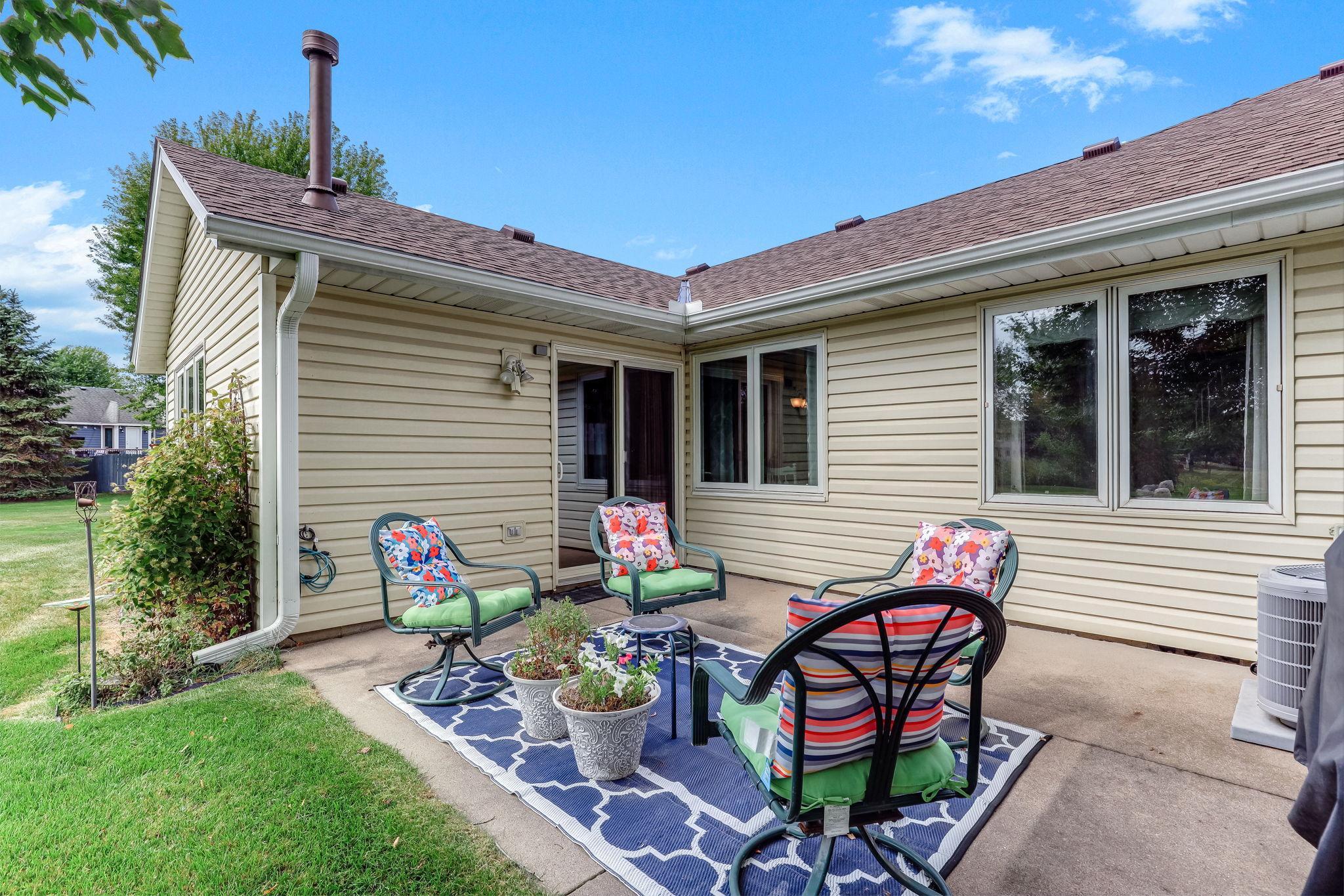 View of Residential at 9205 Yorkshire Lane, Brooklyn Park MN 55443, Brooklyn Park (28 of 31) - Mike Wilen | Minnesota Team Real Estate