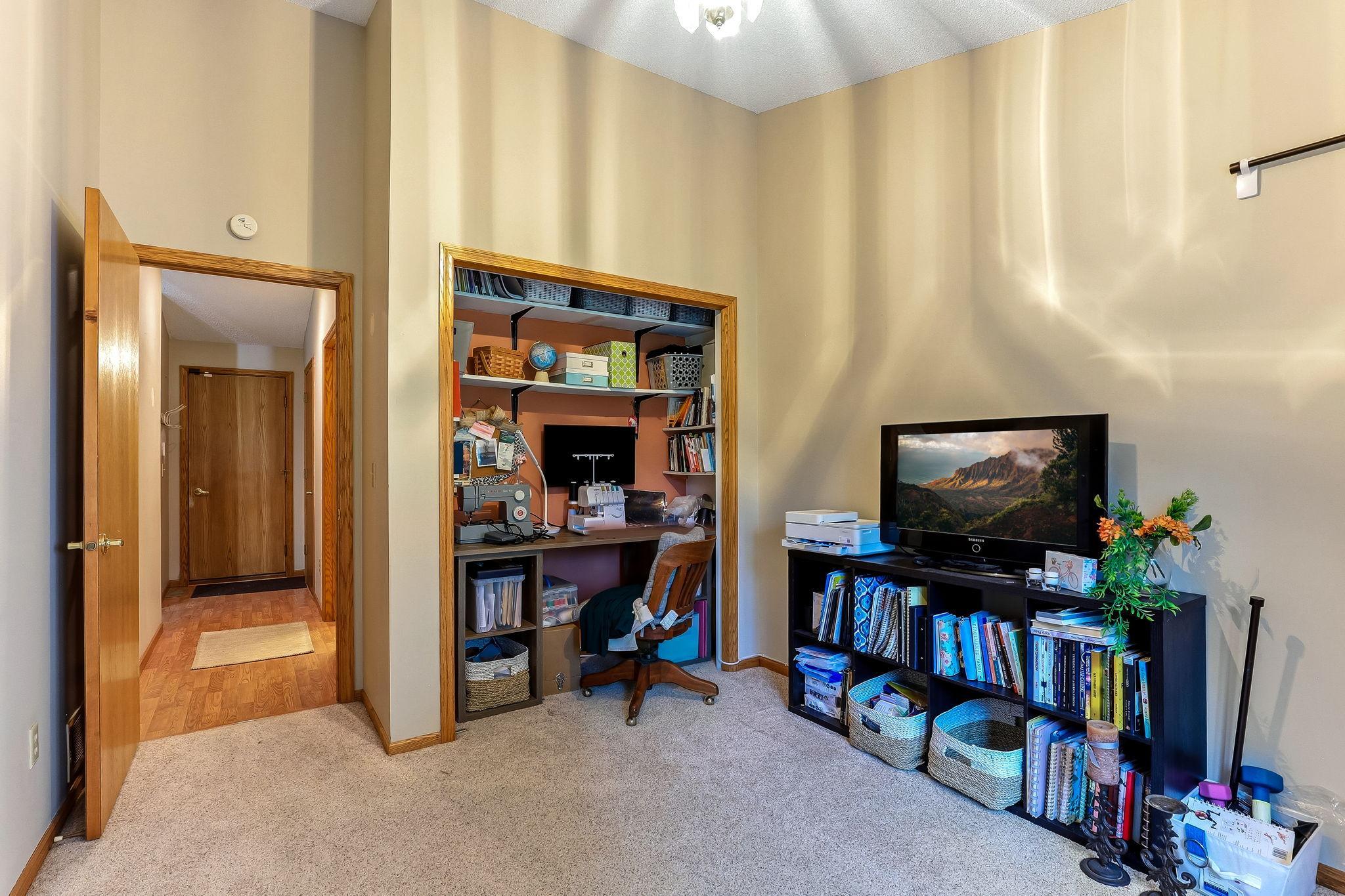 View of Residential at 9205 Yorkshire Lane, Brooklyn Park MN 55443, Brooklyn Park (24 of 31) - Mike Wilen | Minnesota Team Real Estate