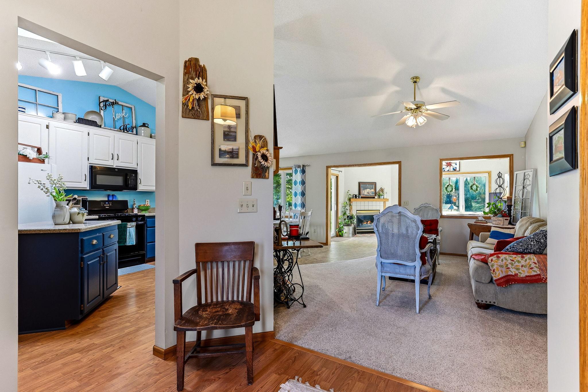 View of Residential at 9205 Yorkshire Lane, Brooklyn Park MN 55443, Brooklyn Park (5 of 31) - Mike Wilen | Minnesota Team Real Estate